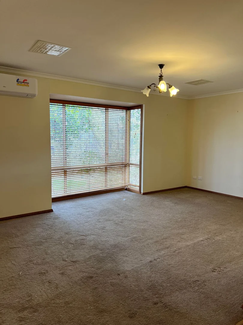 Additional image 3 of 3 Cacatua Close, Roxby Downs SA 5725