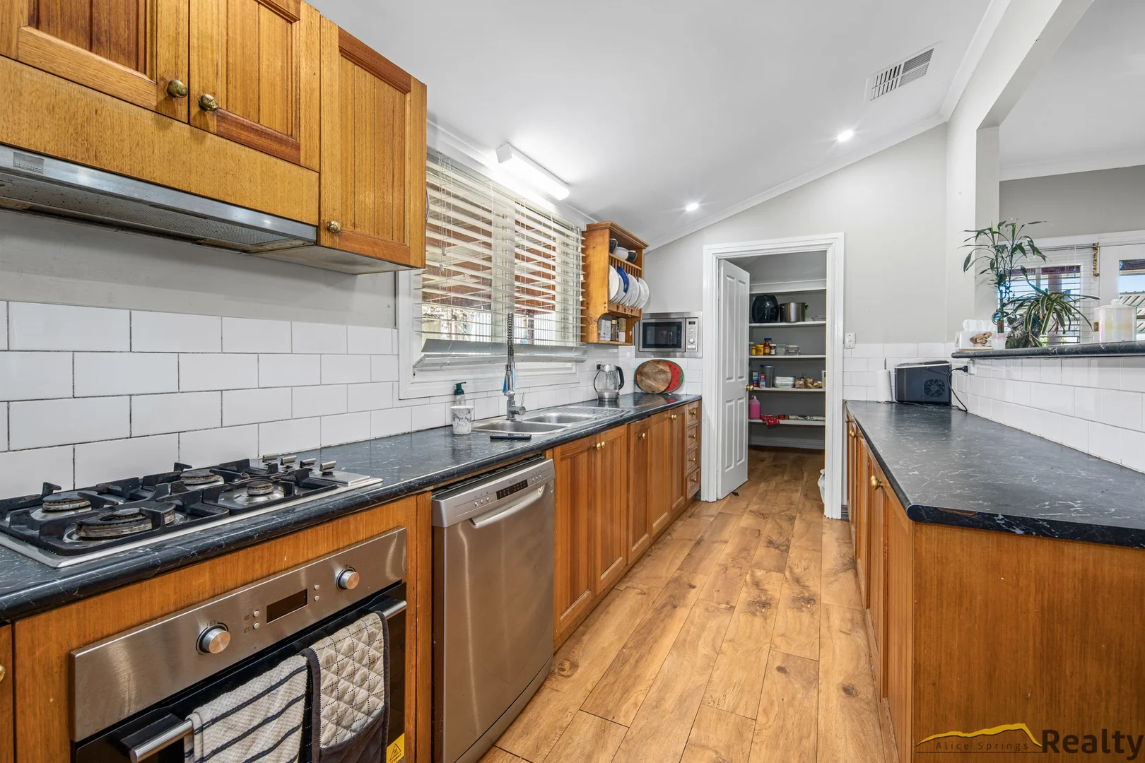 Additional image 5 of 230 Greatorex Road, Ilparpa NT 0873