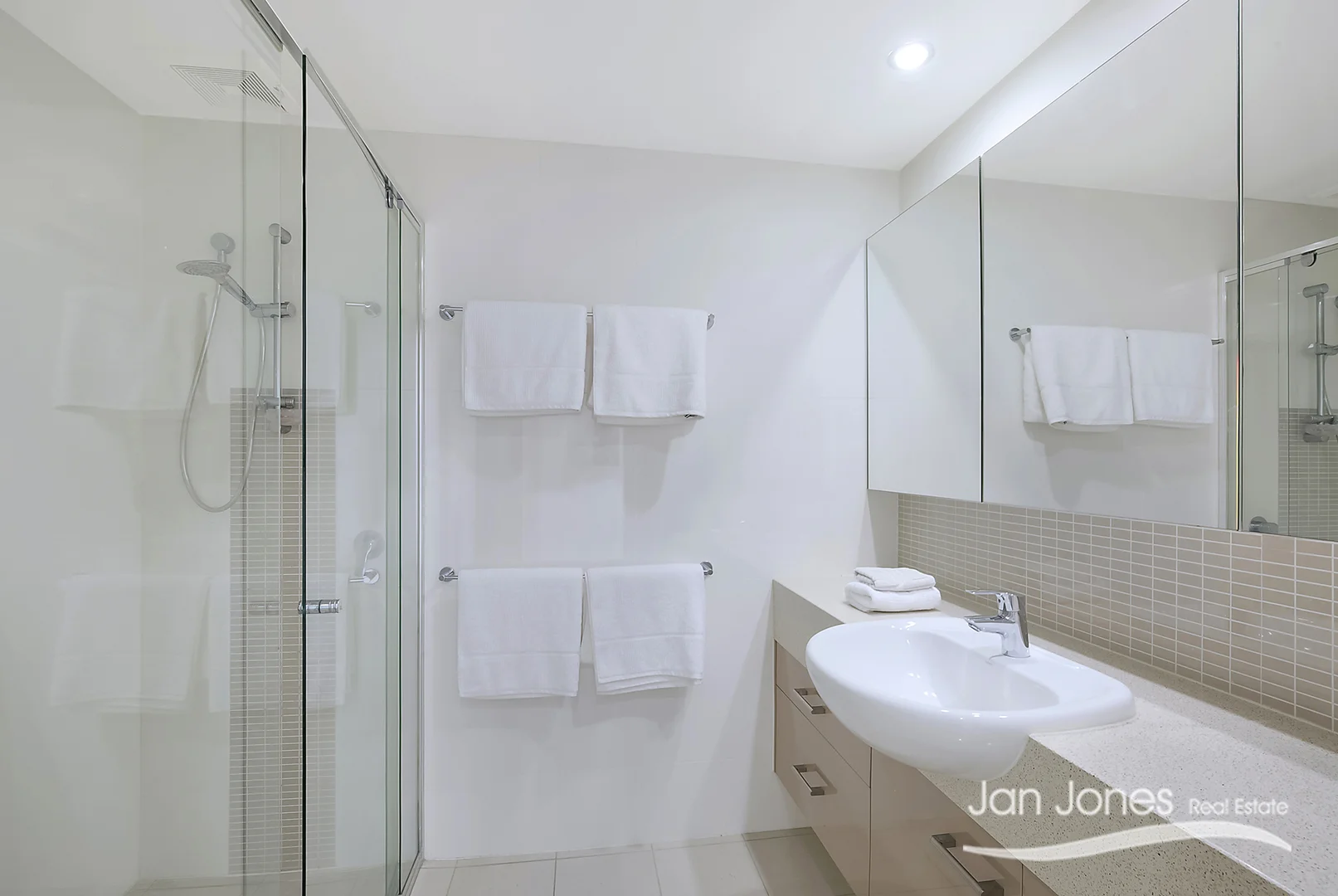 Additional image 27 of Unit 42/3 Angus St, Clontarf QLD 4019