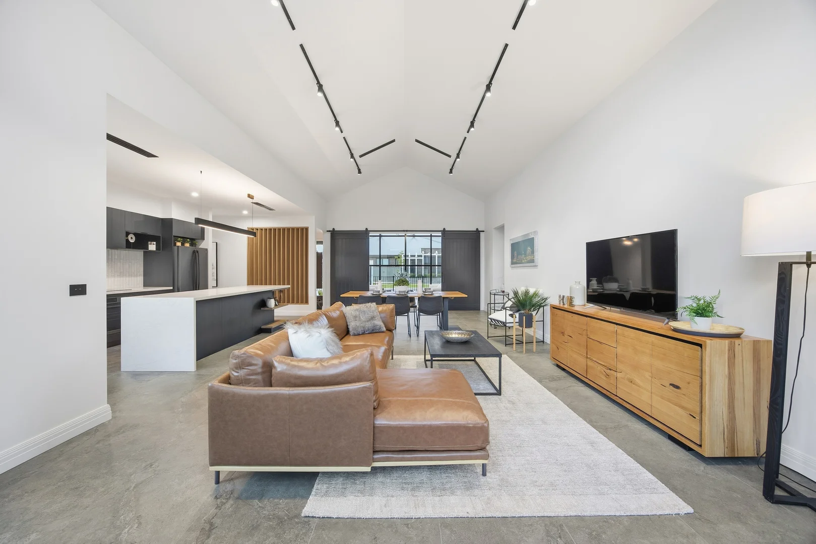 Additional image 14 of 10 Blomeley Drive, Lucas VIC 3350