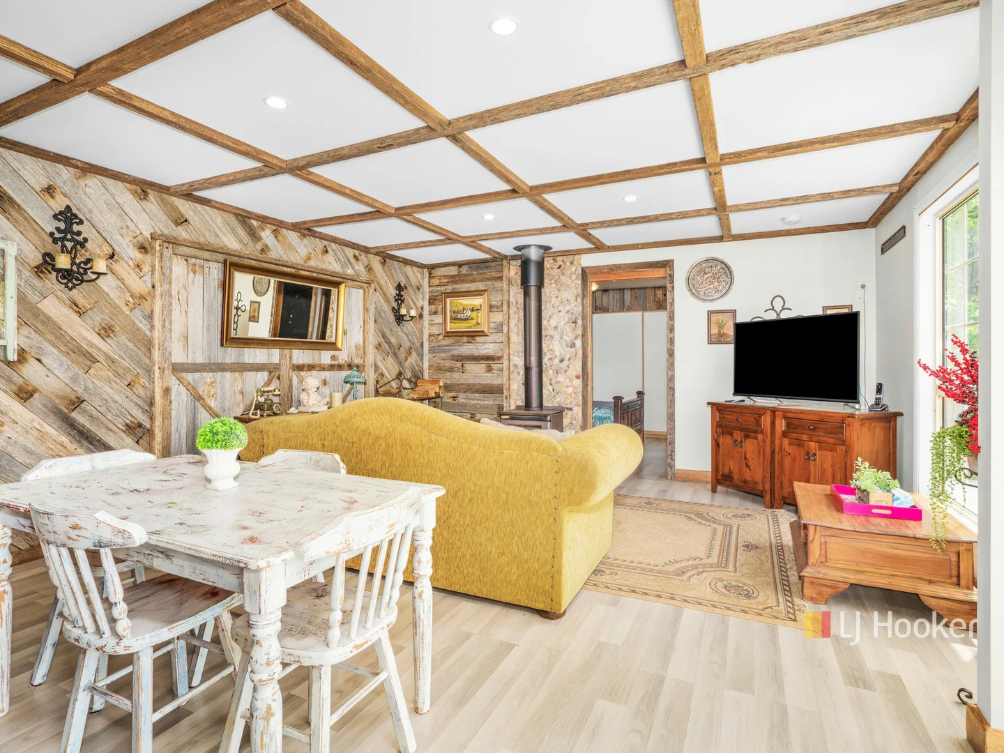 Additional image 22 of 7 Lake Barrington Road, Wilmot TAS 7310