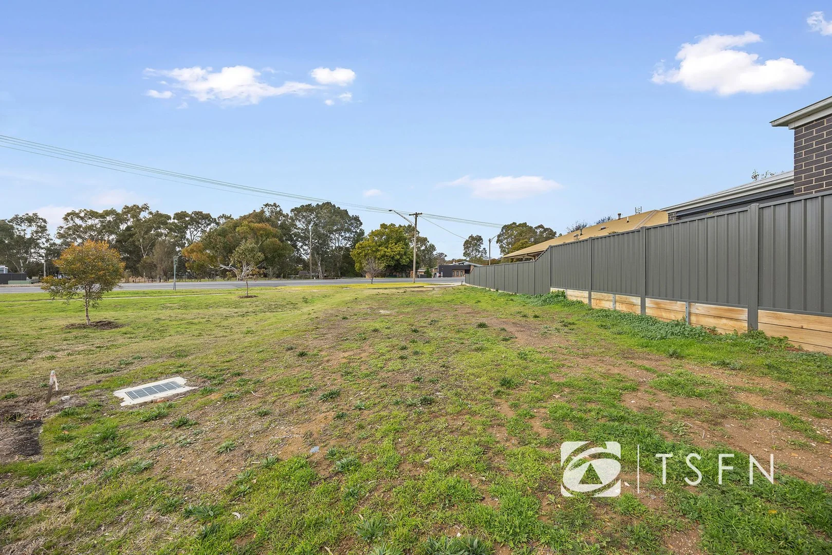 Additional image 4 of 2a Spring Gully Road, Quarry Hill VIC 3550