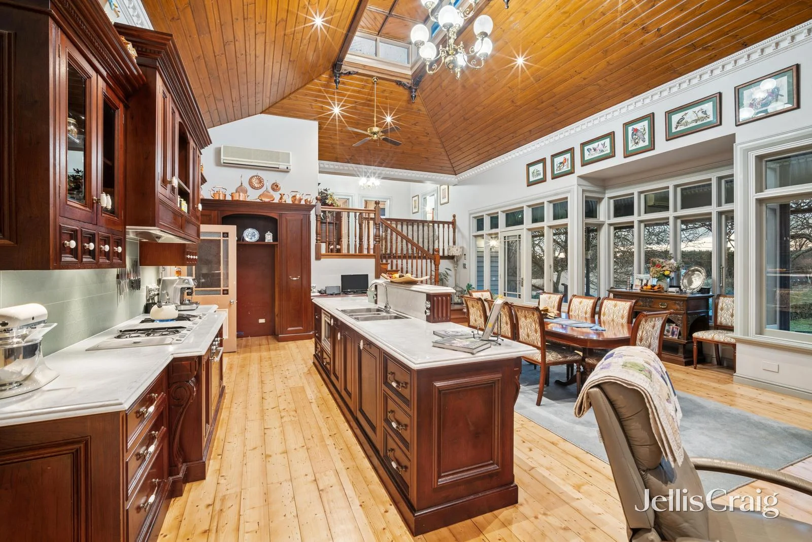 Additional image 4 of 2 Dundas Place, Miners Rest VIC 3352