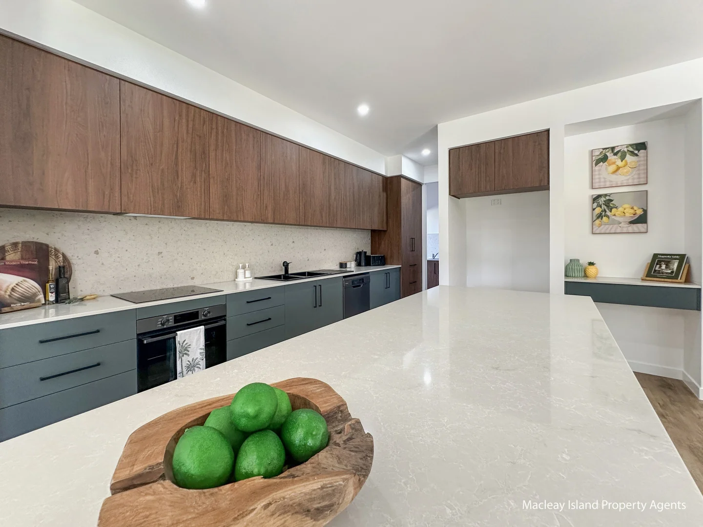 Additional image 5 of 25 Betty Street, Macleay Island QLD 4184