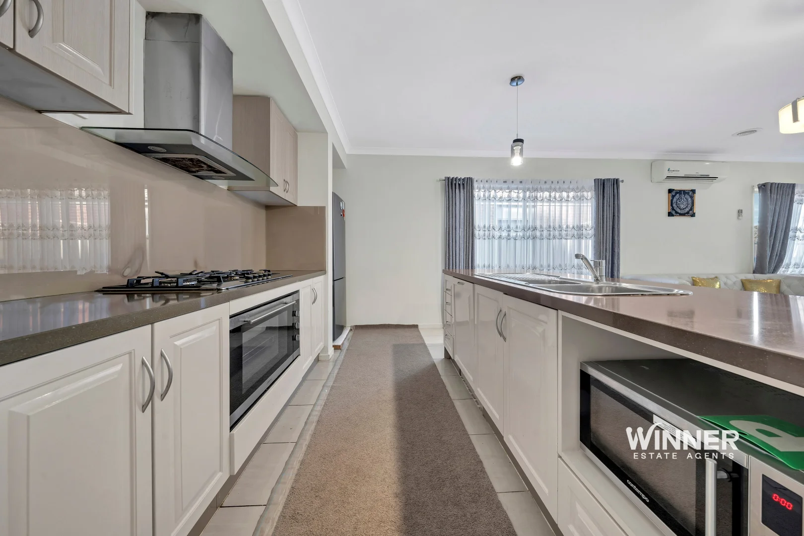 Additional image 7 of 8 Half Moon Crescent, Pakenham VIC 3810