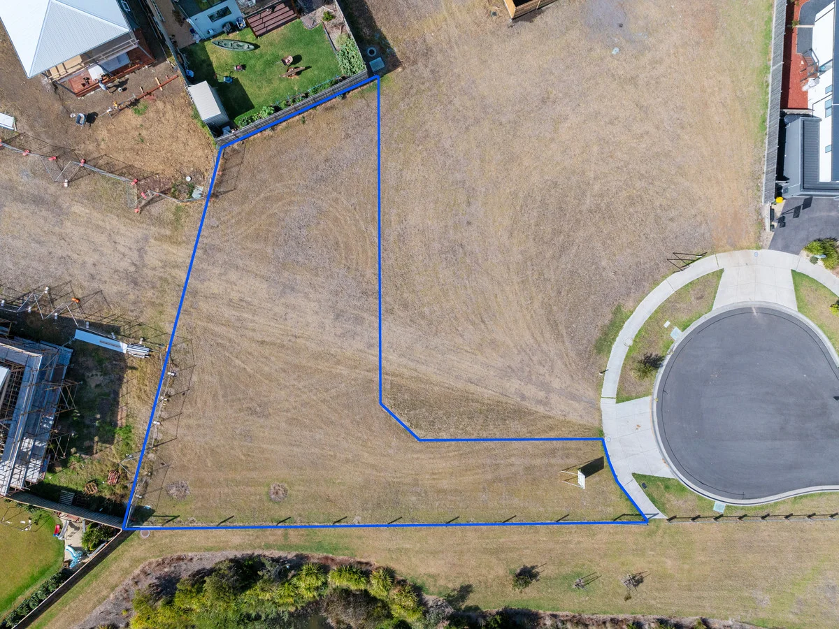 Additional image 11 of 18 Verdino Terrace, San Remo VIC 3925