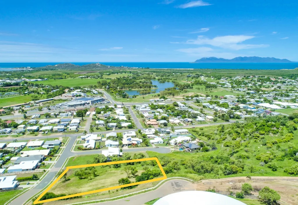 6-8 Panorama Place, Bowen QLD 4805