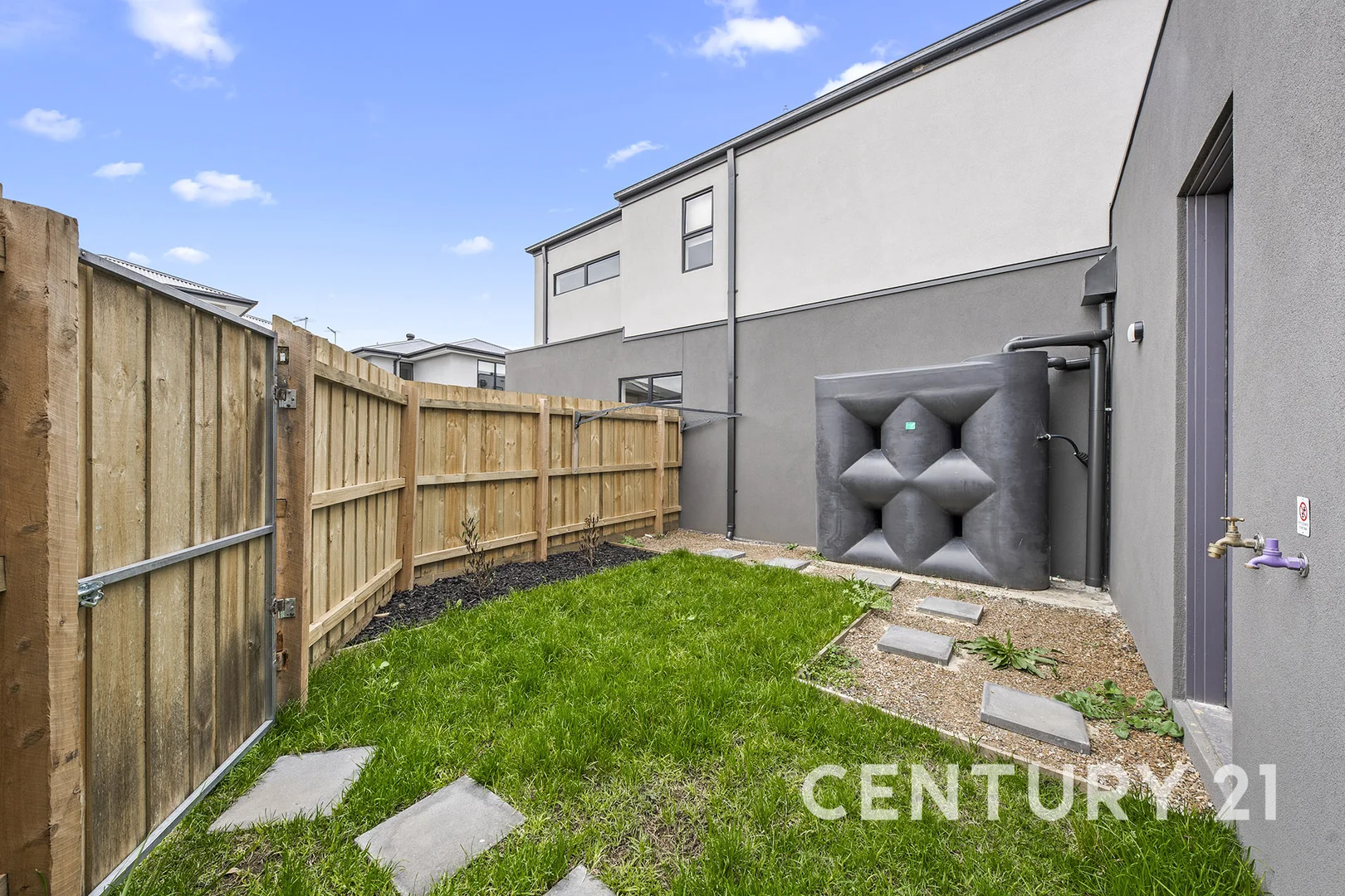 Additional image 12 of 9 and 12/12 Ethan Court, Pakenham VIC 3810