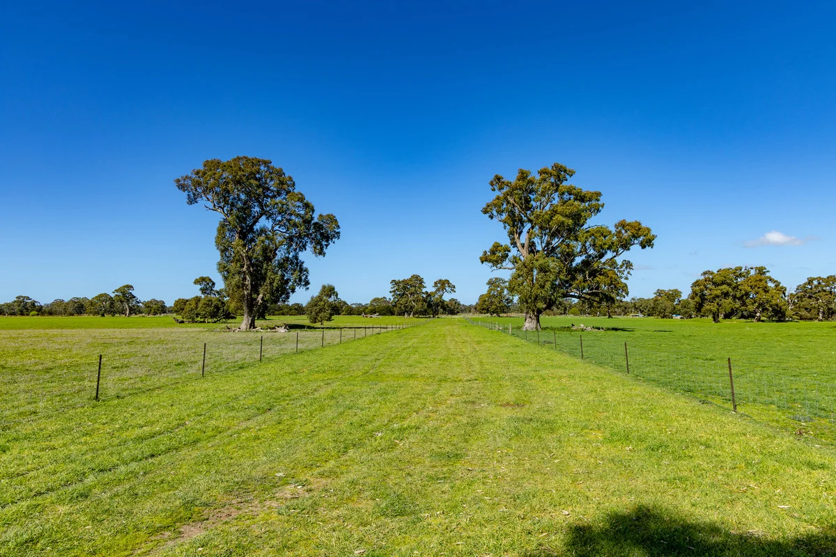 Additional image 8 of 102 Hillman Road, Middle Creek VIC 3375