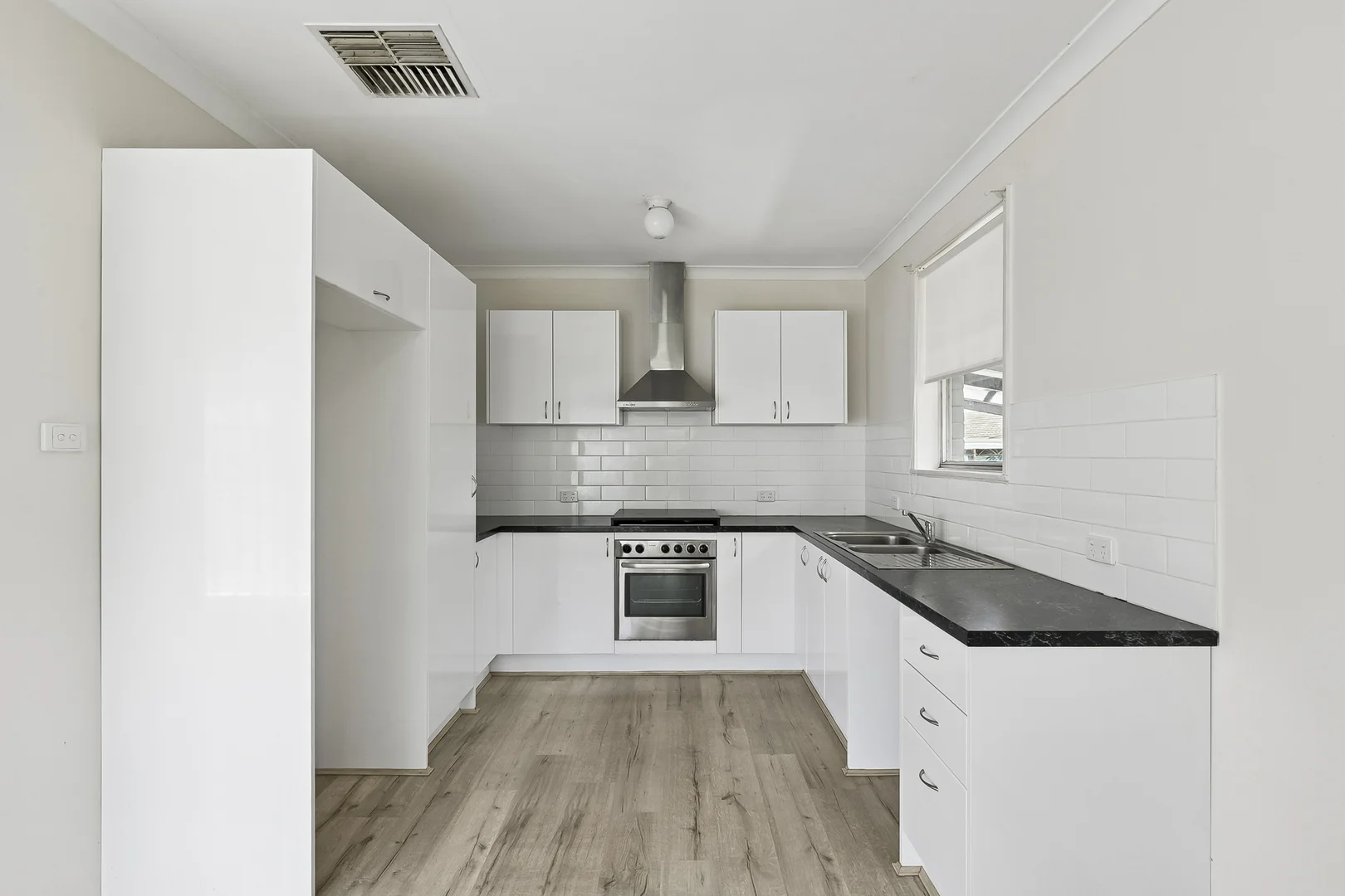 Additional image 3 of 23 Martindale Crescent, Seymour VIC 3660