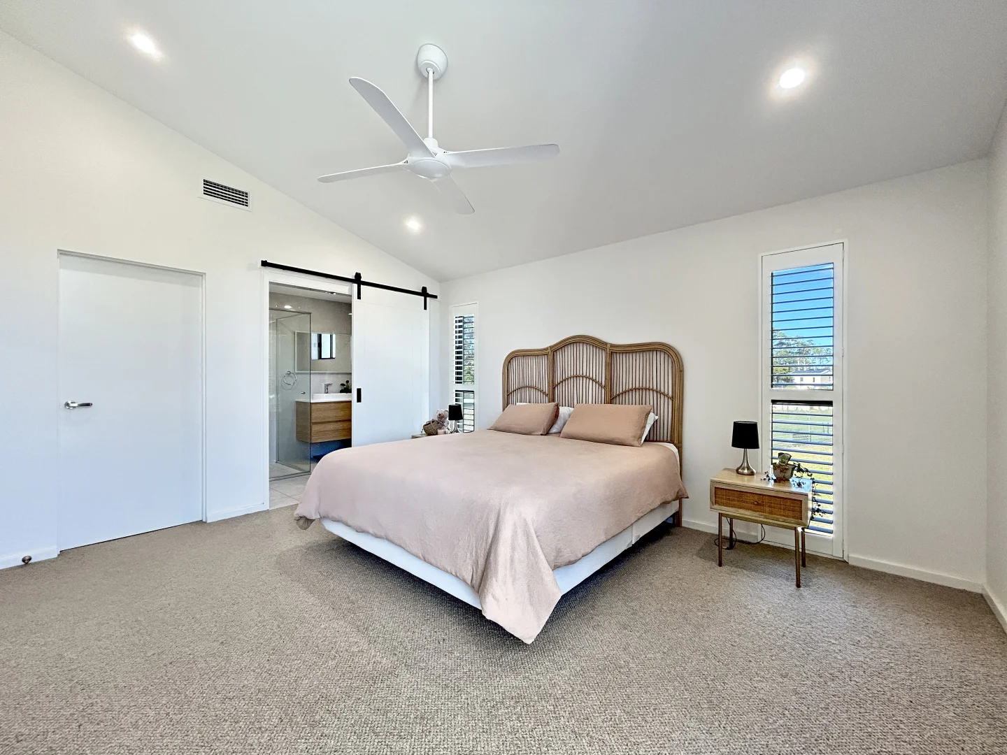 Additional image 8 of 2/14 Larmer Close, Broulee NSW 2537