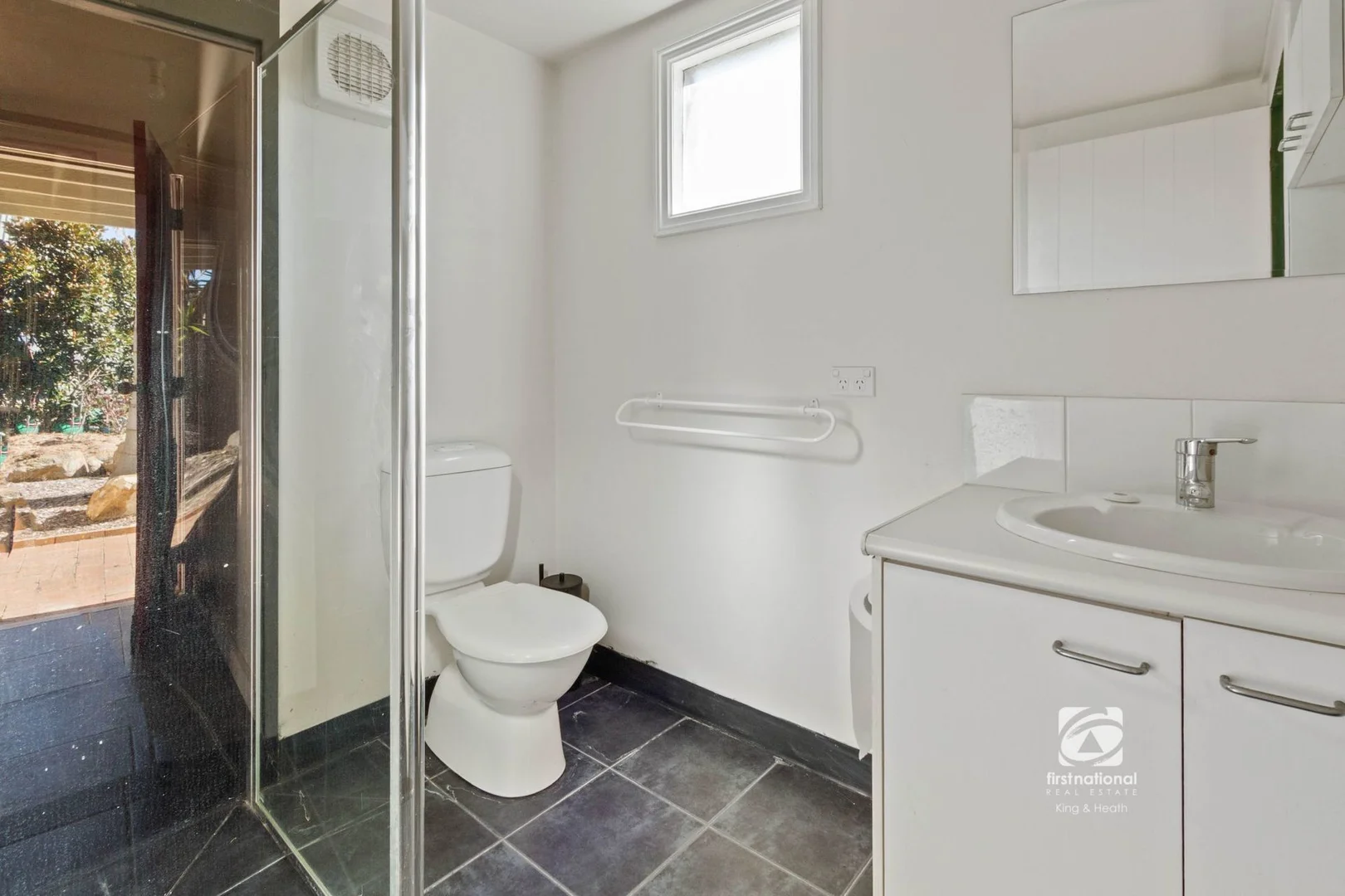 Additional image 21 of 32 Harnham Drive, Bairnsdale VIC 3875