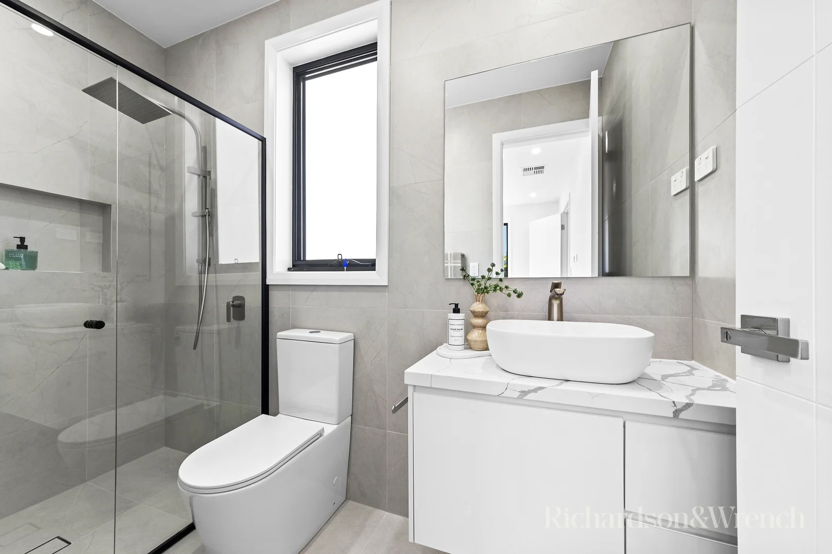 Additional image 9 of 4/15 Allfield Road, Woy Woy NSW 2256