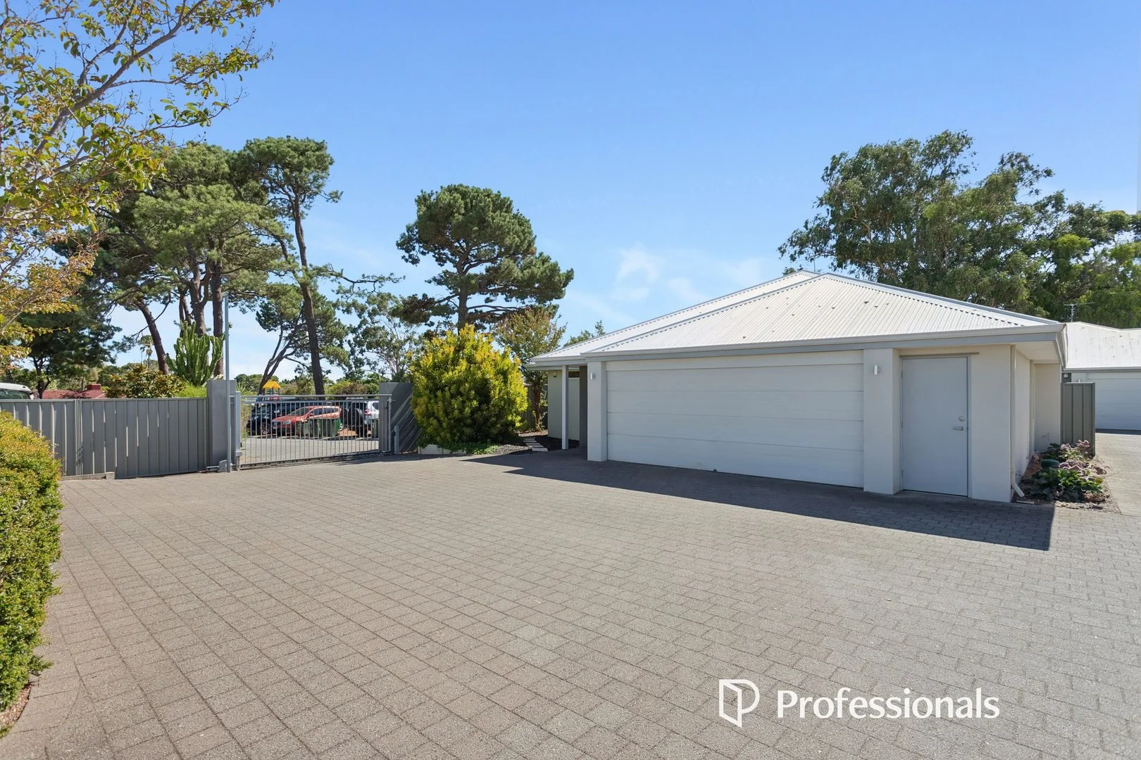 1/35 Murray Drive, High Wycombe WA 6057