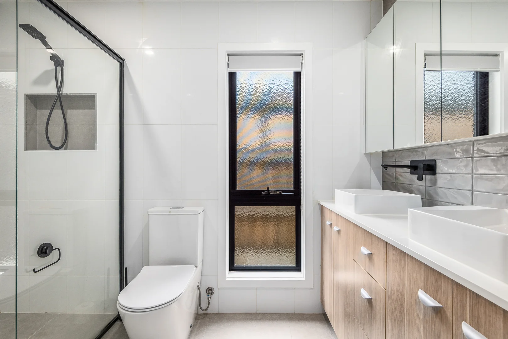 Additional image 7 of 2/96 Neil Street, Bell Post Hill VIC 3215