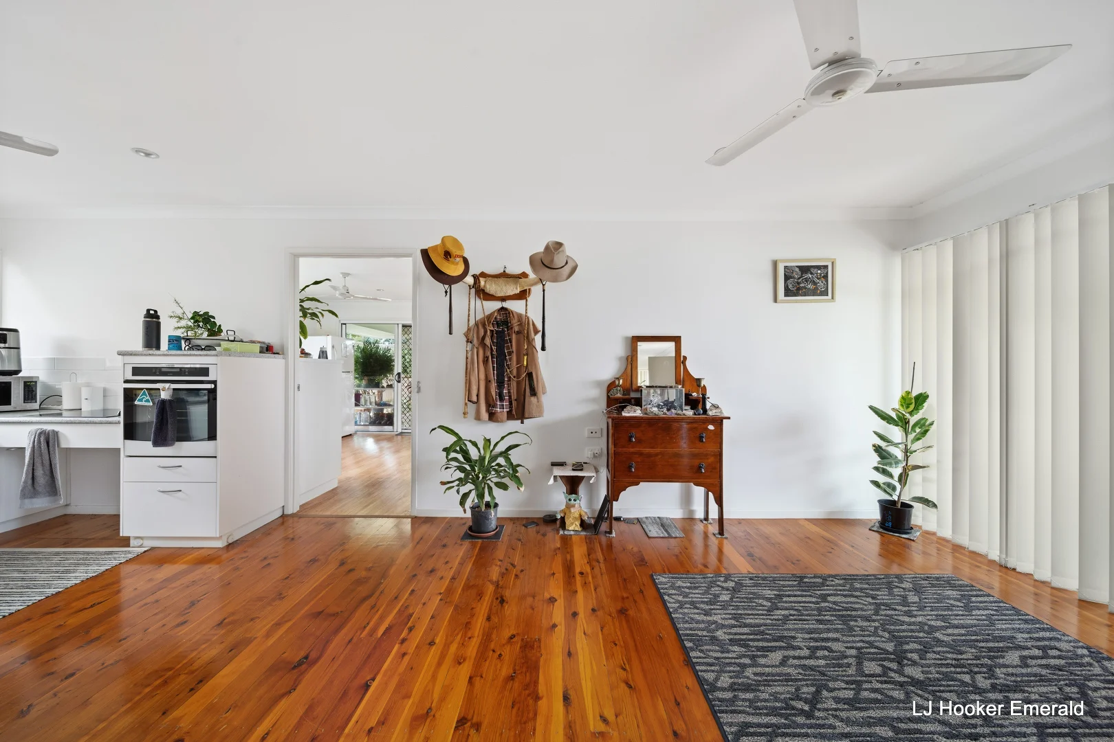 Additional image 8 of 50 Retro Street, Emerald QLD 4720