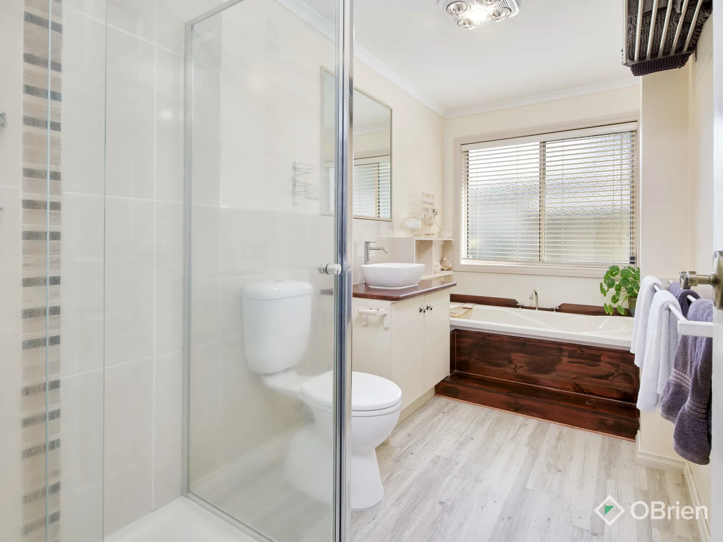 Additional image 9 of 5 Sherwood Court, Drouin VIC 3818