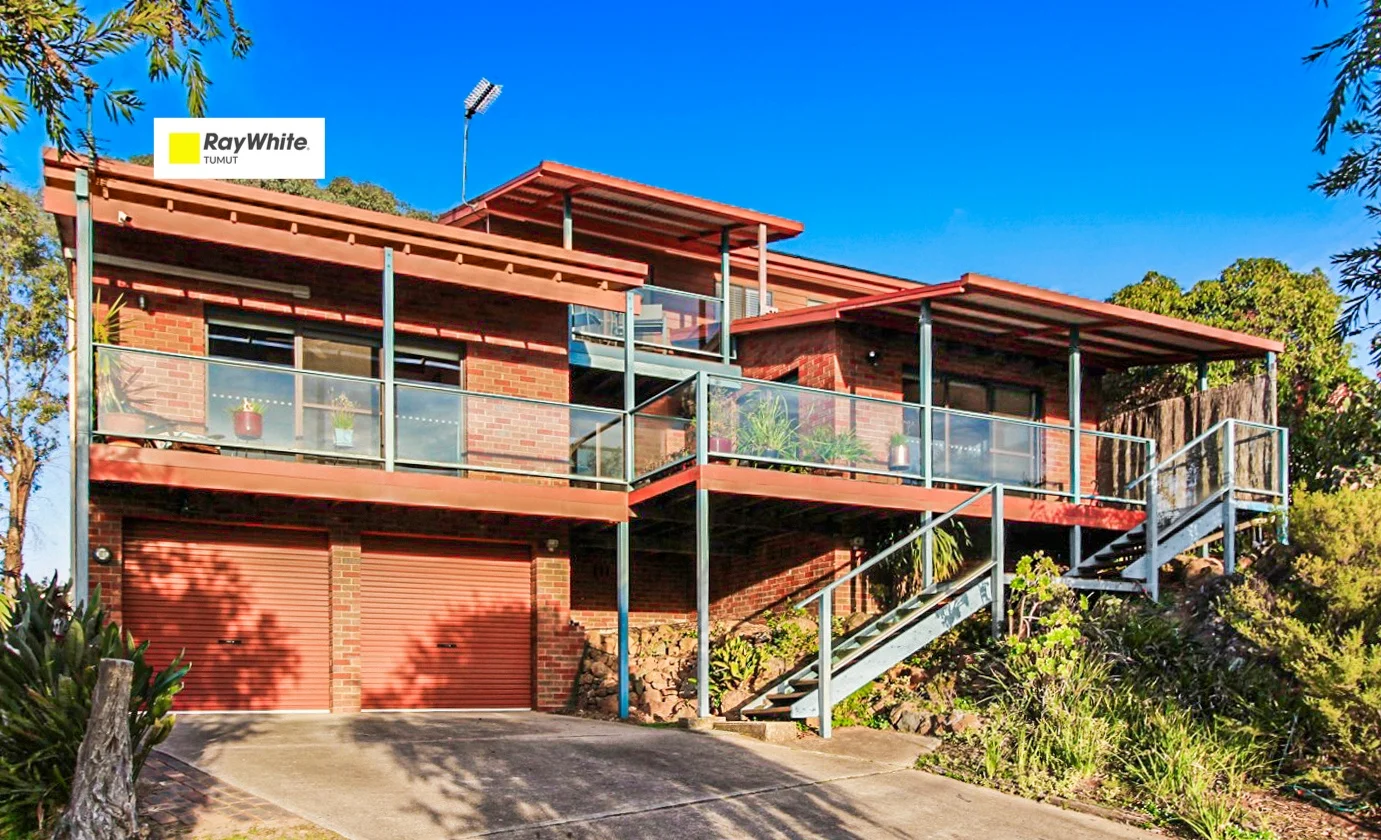 23 Godfrey Street, Tumut NSW 2720