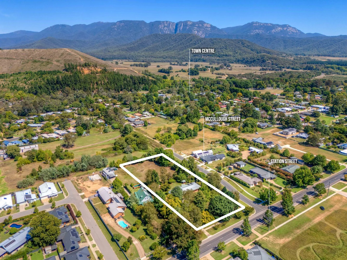 Additional image 2 of 76-78 Station Street, Porepunkah VIC 3740