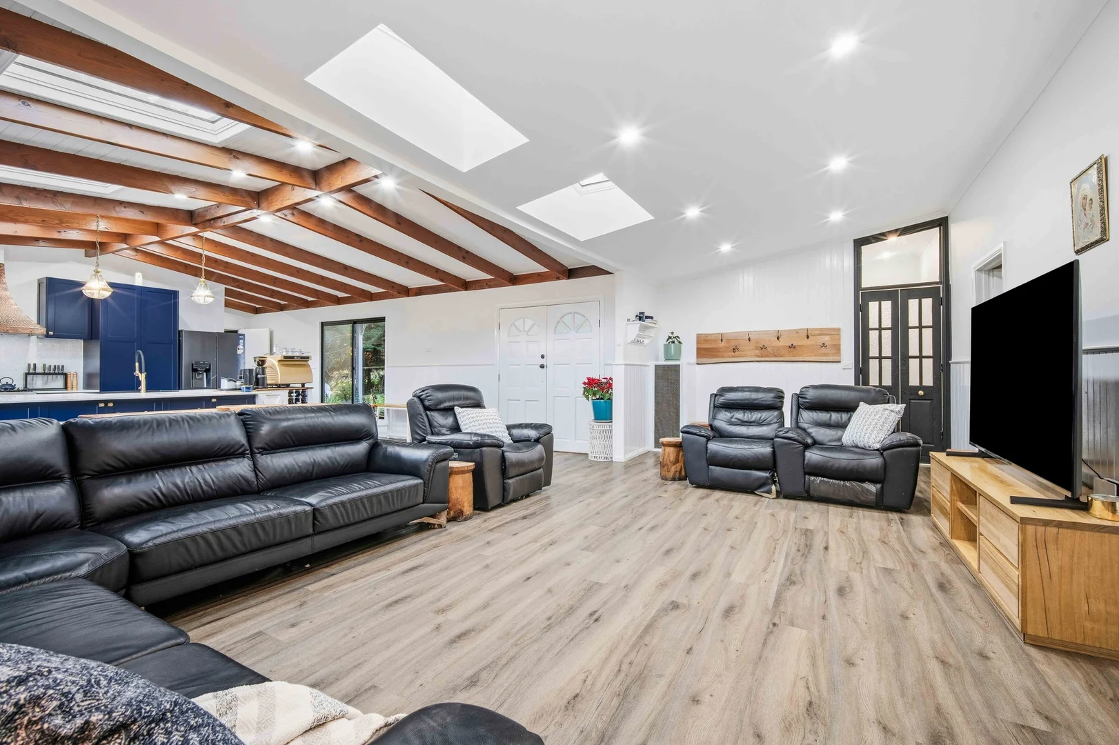 Additional image 7 of 28 Molesworth Court, Gordon VIC 3345