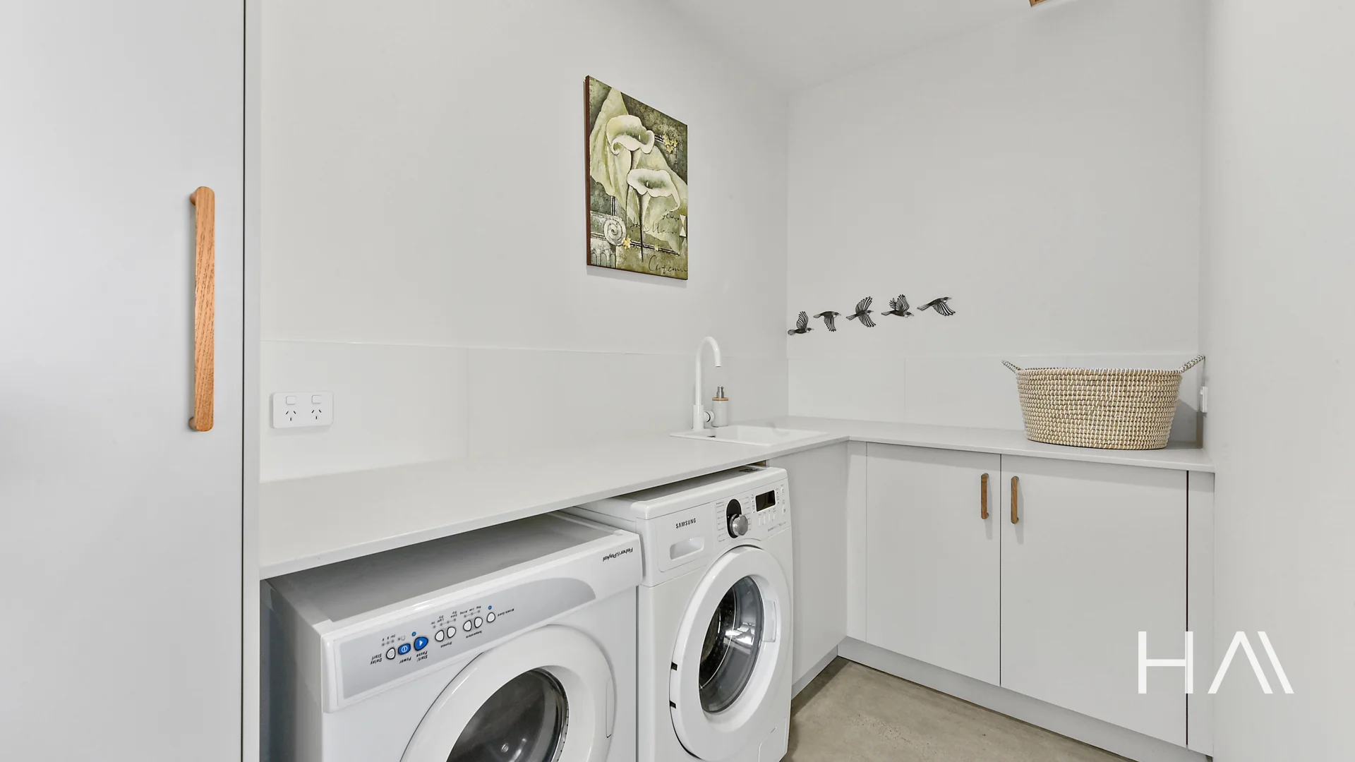 Additional image 20 of 1/55 Lachlan Parade, Trevallyn TAS 7250