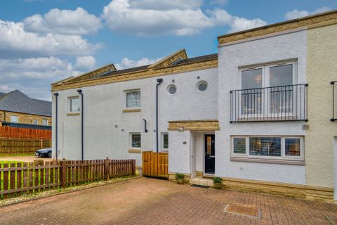 Leverndale Court, Crookston G53