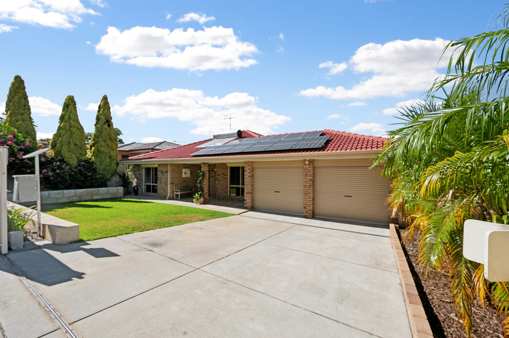 Additional image 14 of 87 Barrington Street, Lake Coogee WA 6166