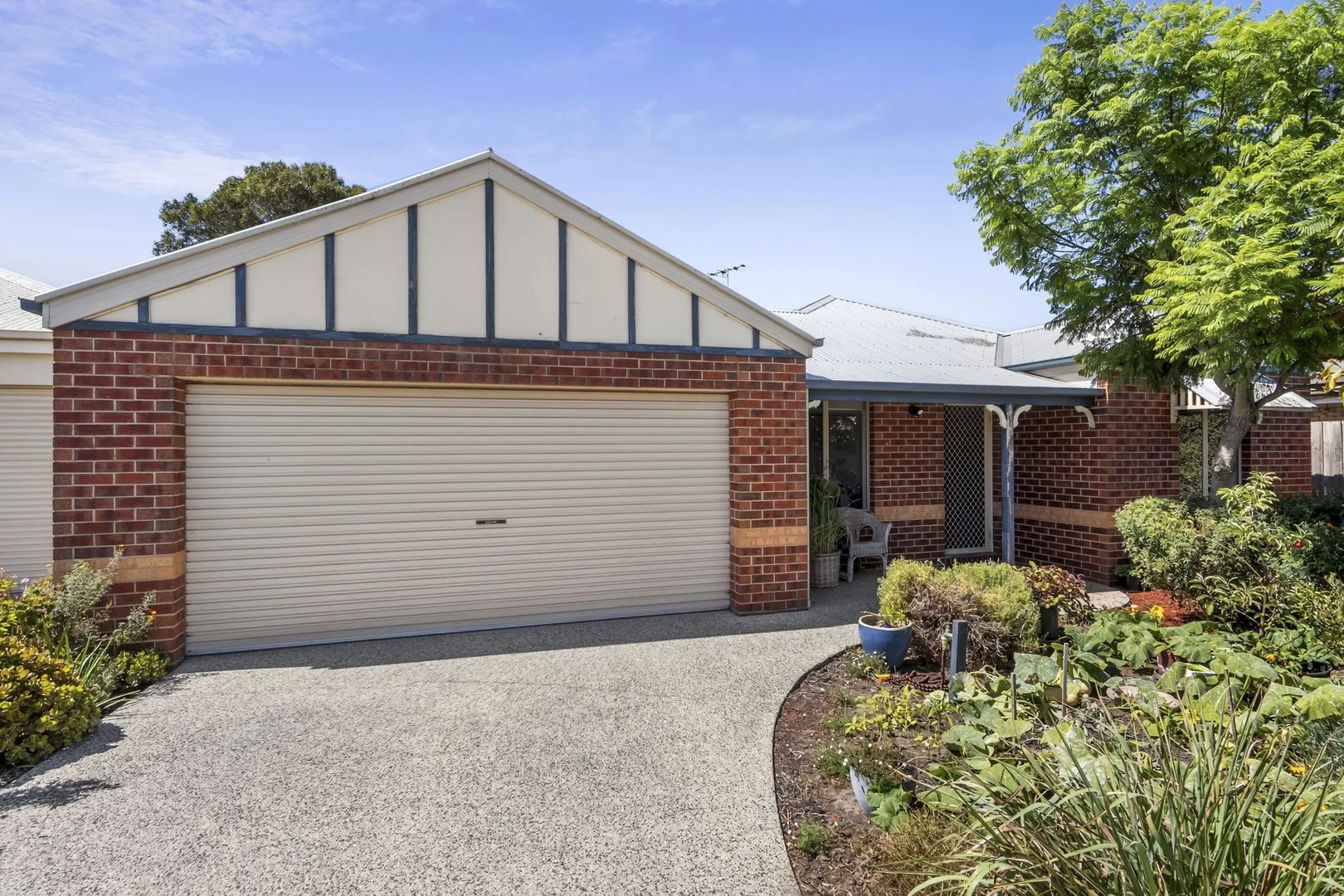 2/53 Anthony Street, Newcomb VIC 3219