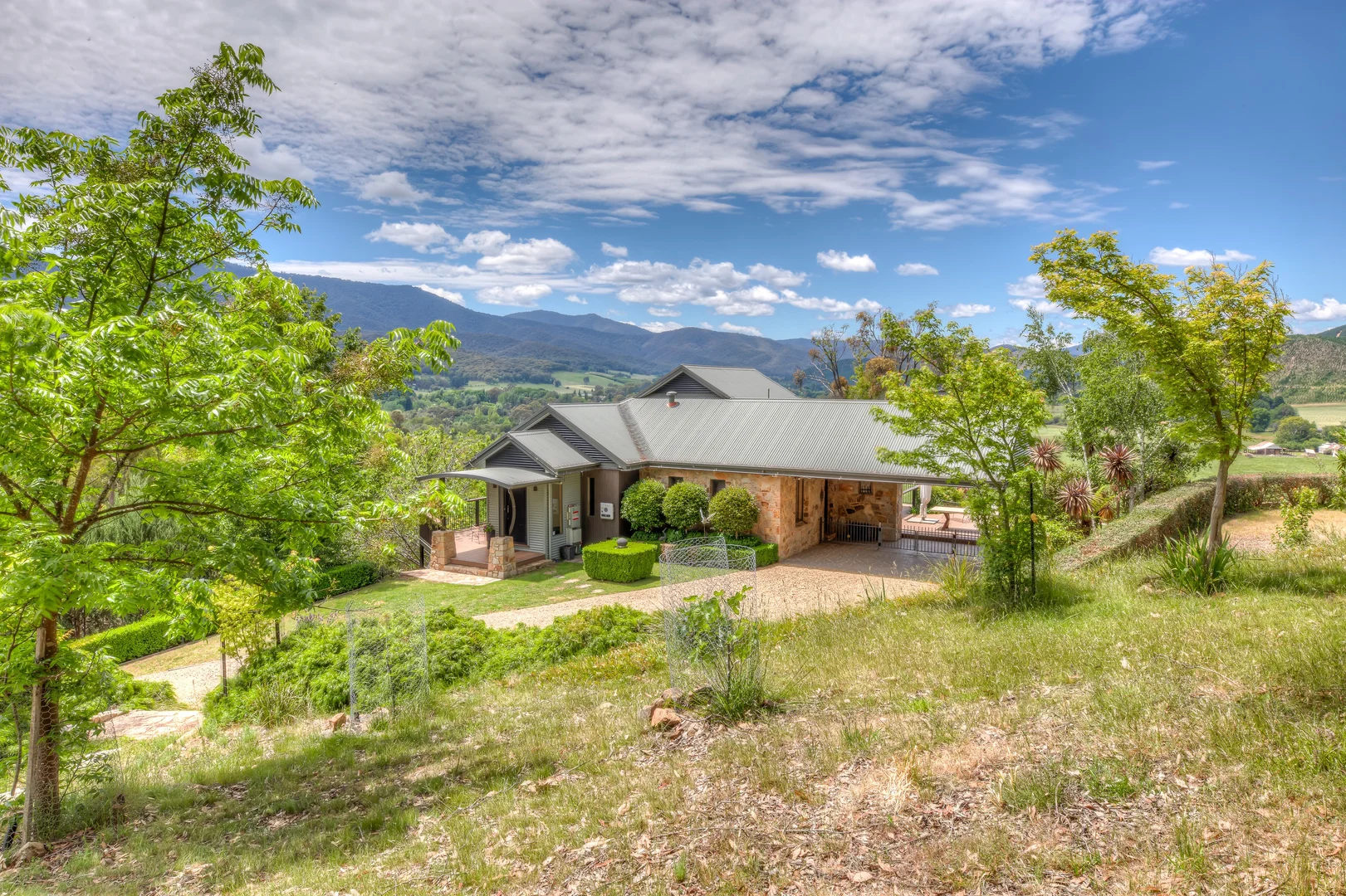 Additional image 30 of 207 Mount Buffalo Road, Porepunkah VIC 3740