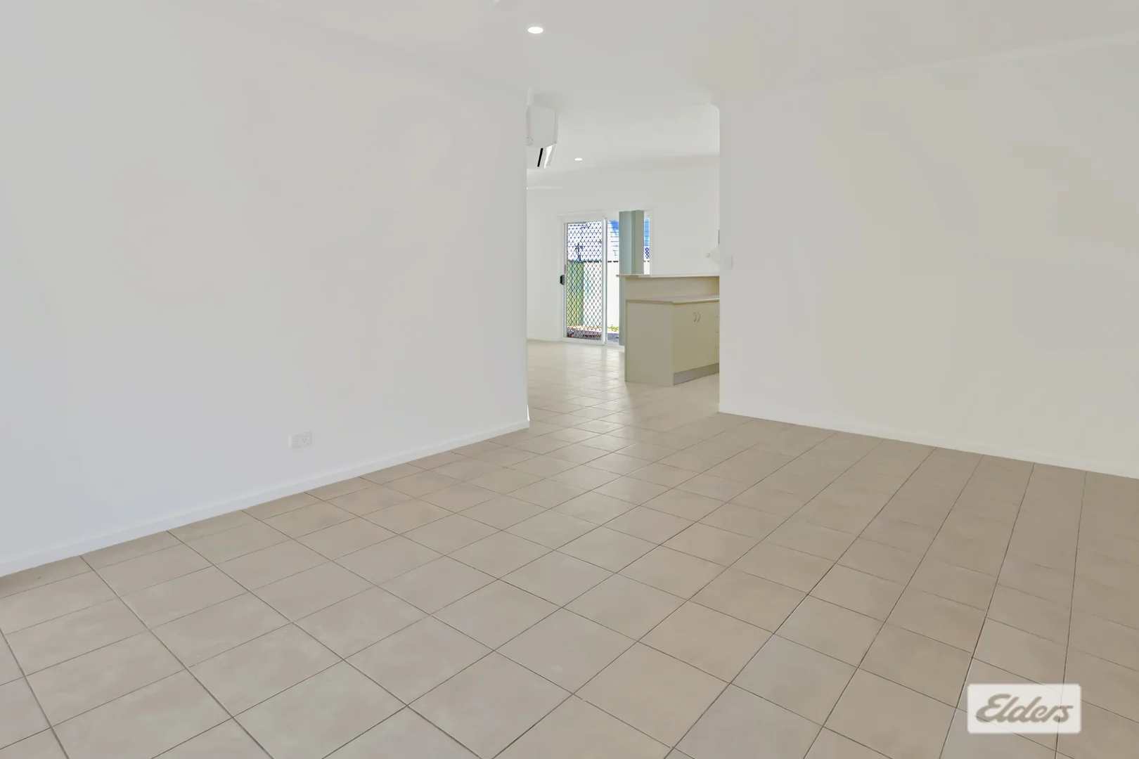 Additional image 9 of 2/25 Grevillea Road, Katherine NT 0850