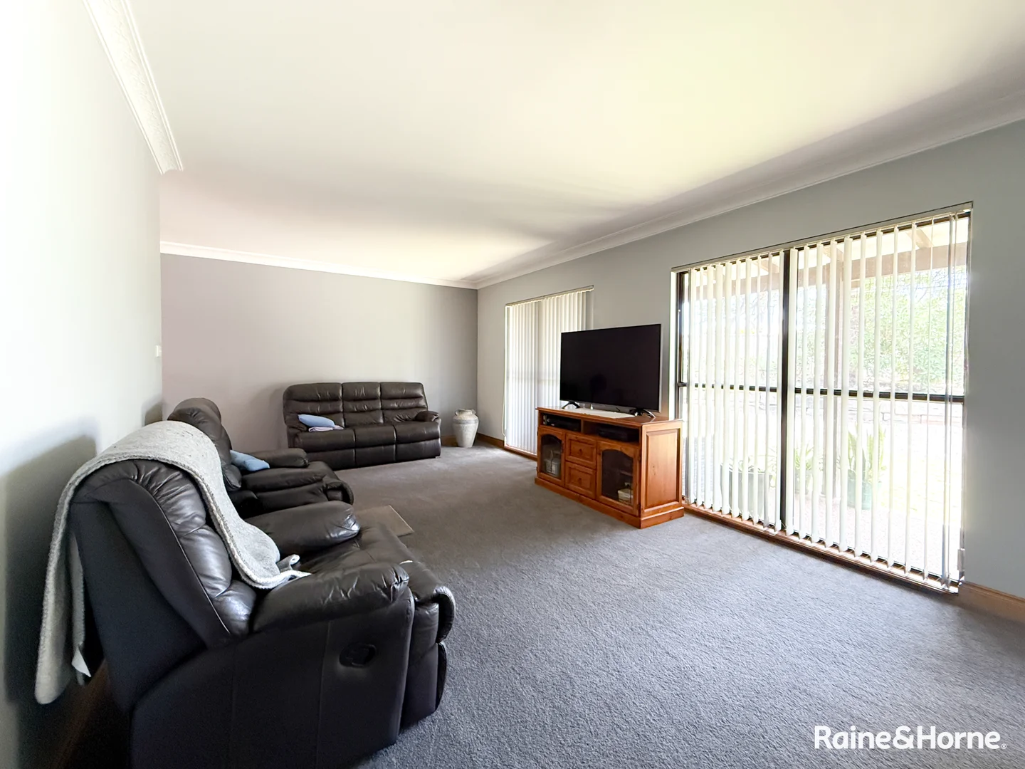 Additional image 3 of 1 Holt Close, East Maitland NSW 2323