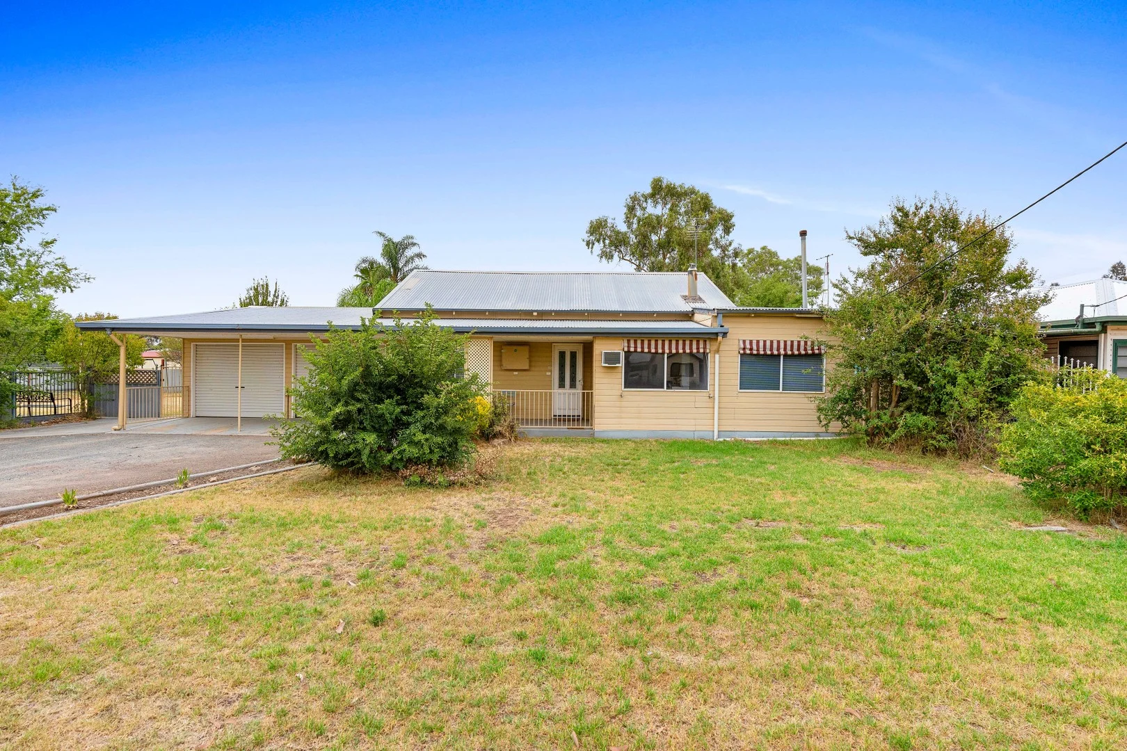 Additional image 2 of 32-34 Drummond Street, Lockhart NSW 2656