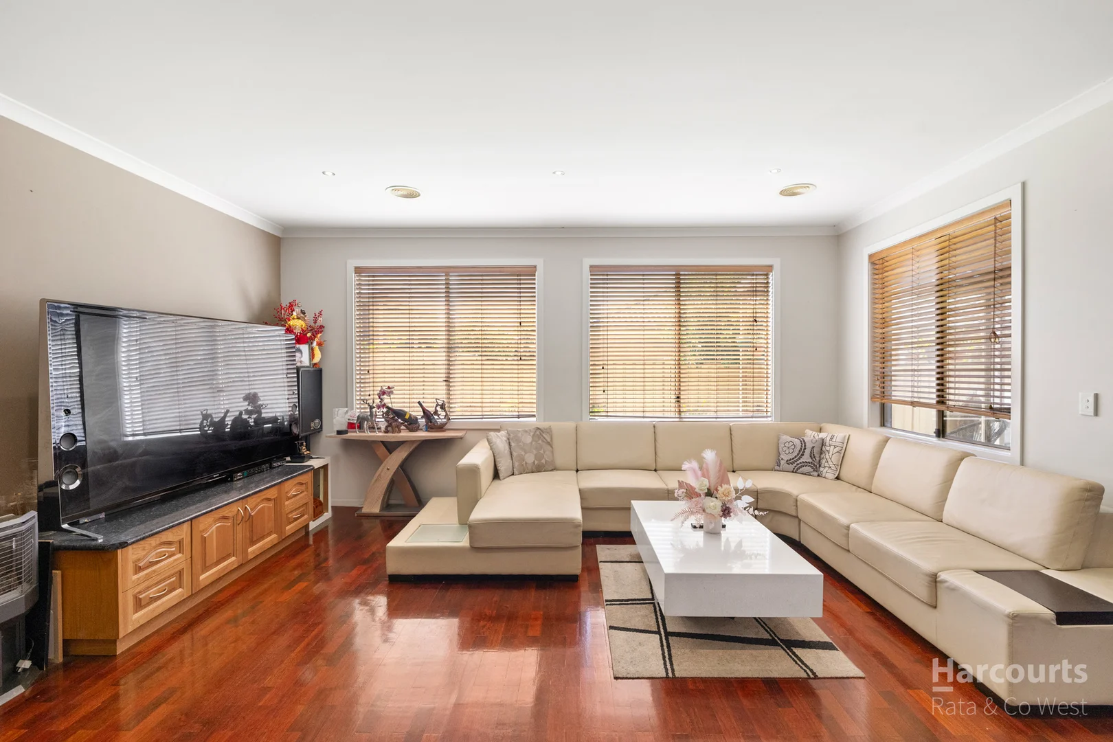 Additional image 7 of 24 Maranoa Grove, Caroline Springs VIC 3023