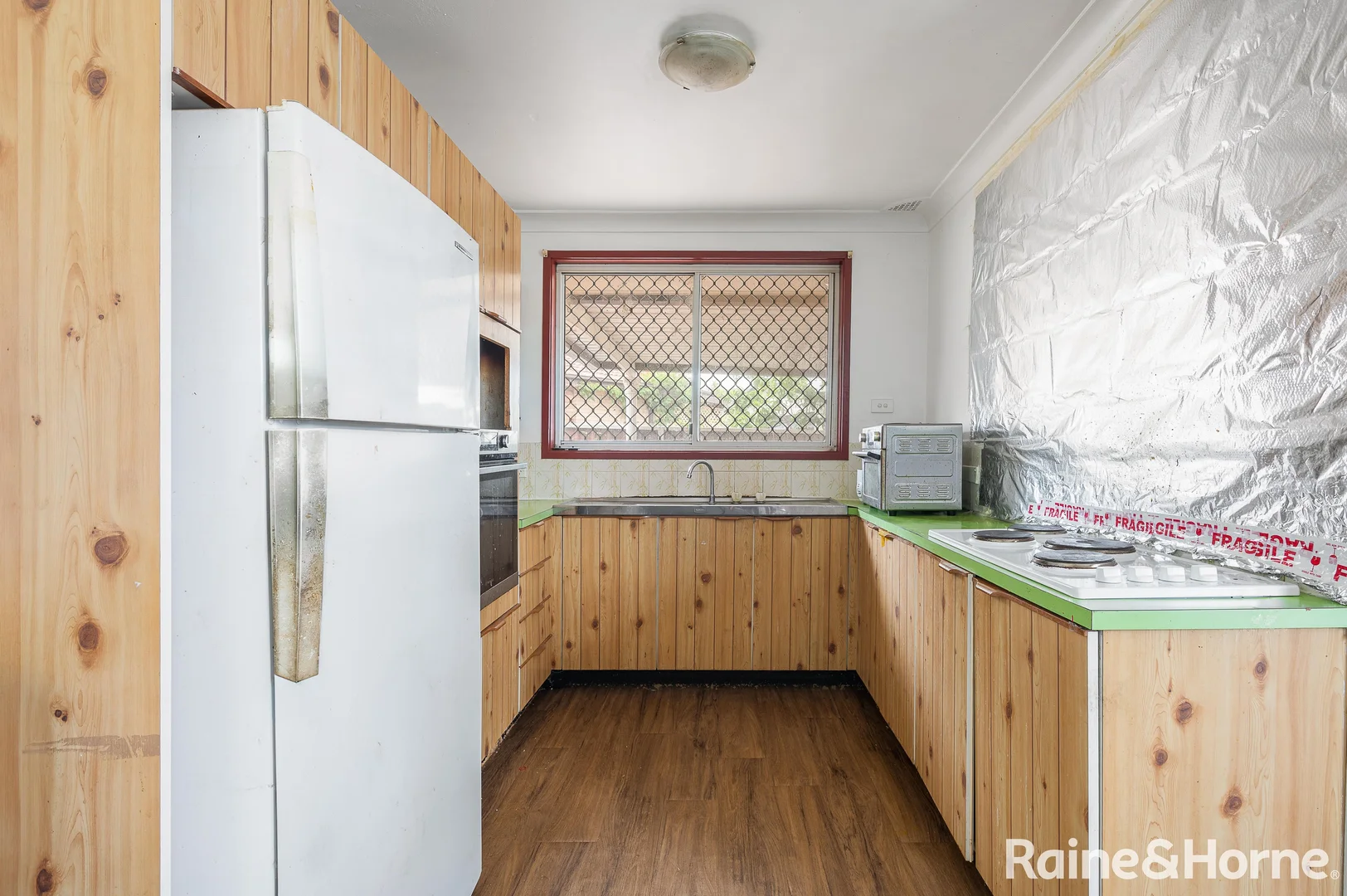 Additional image 3 of 16 Talbot Place, Ingleburn NSW 2565