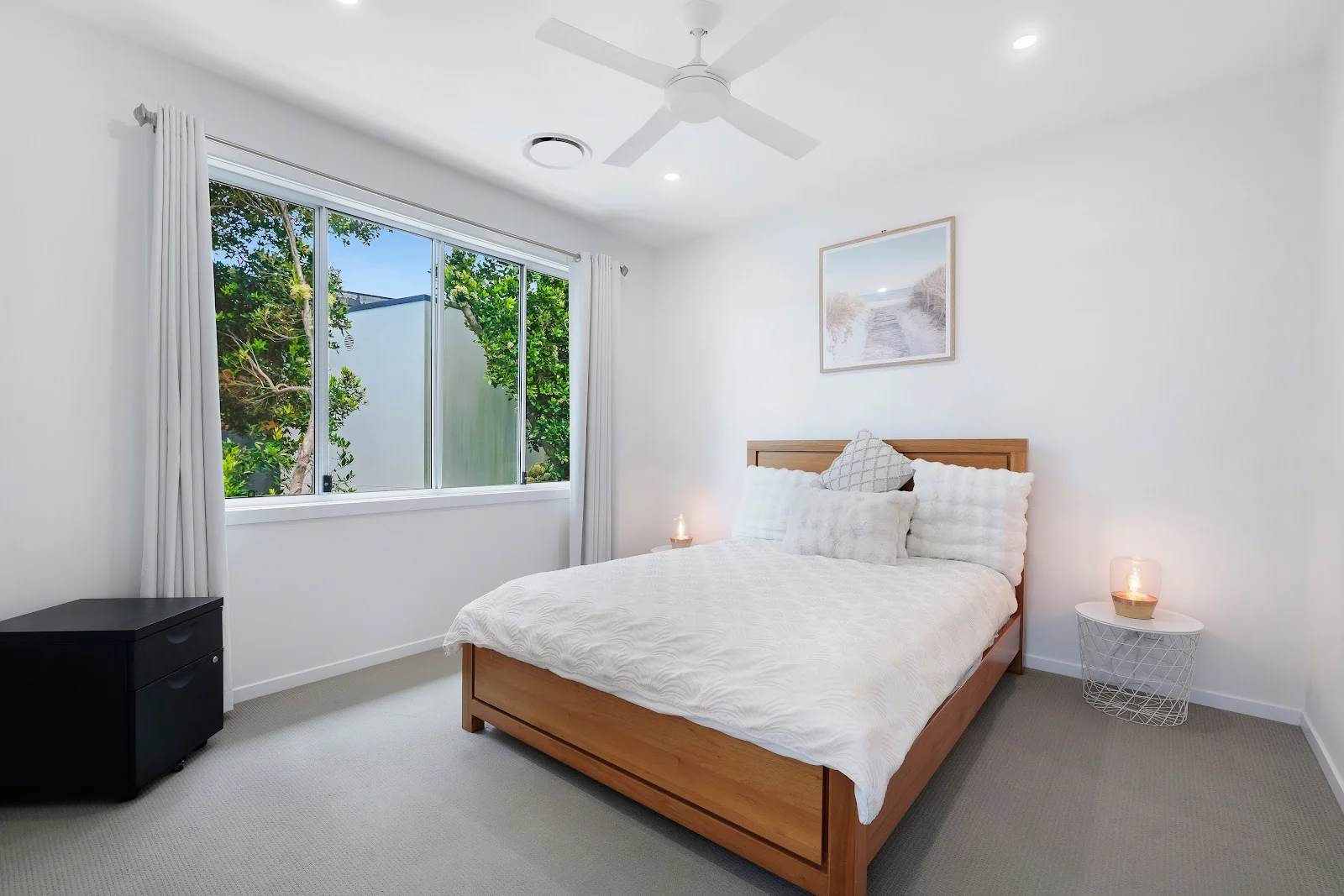 Additional image 17 of 2/19 Killowill Avenue, Paradise Point QLD 4216