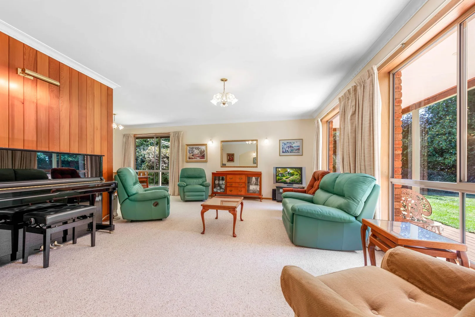 Additional image 6 of 76-78 Station Street, Porepunkah VIC 3740