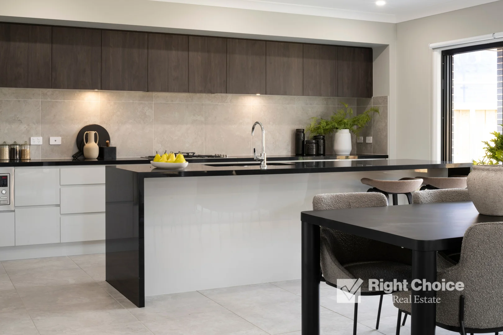 Additional image 5 of 233 Ashburton Drive, Albion Park NSW 2527