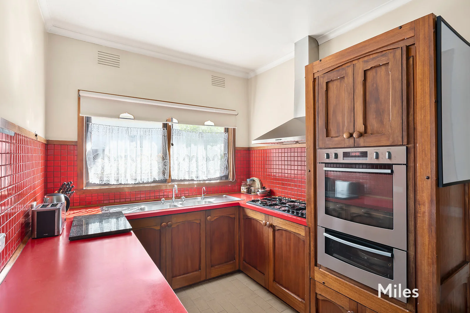 Additional image 4 of 13 Lower Heidelberg Road, Ivanhoe VIC 3079
