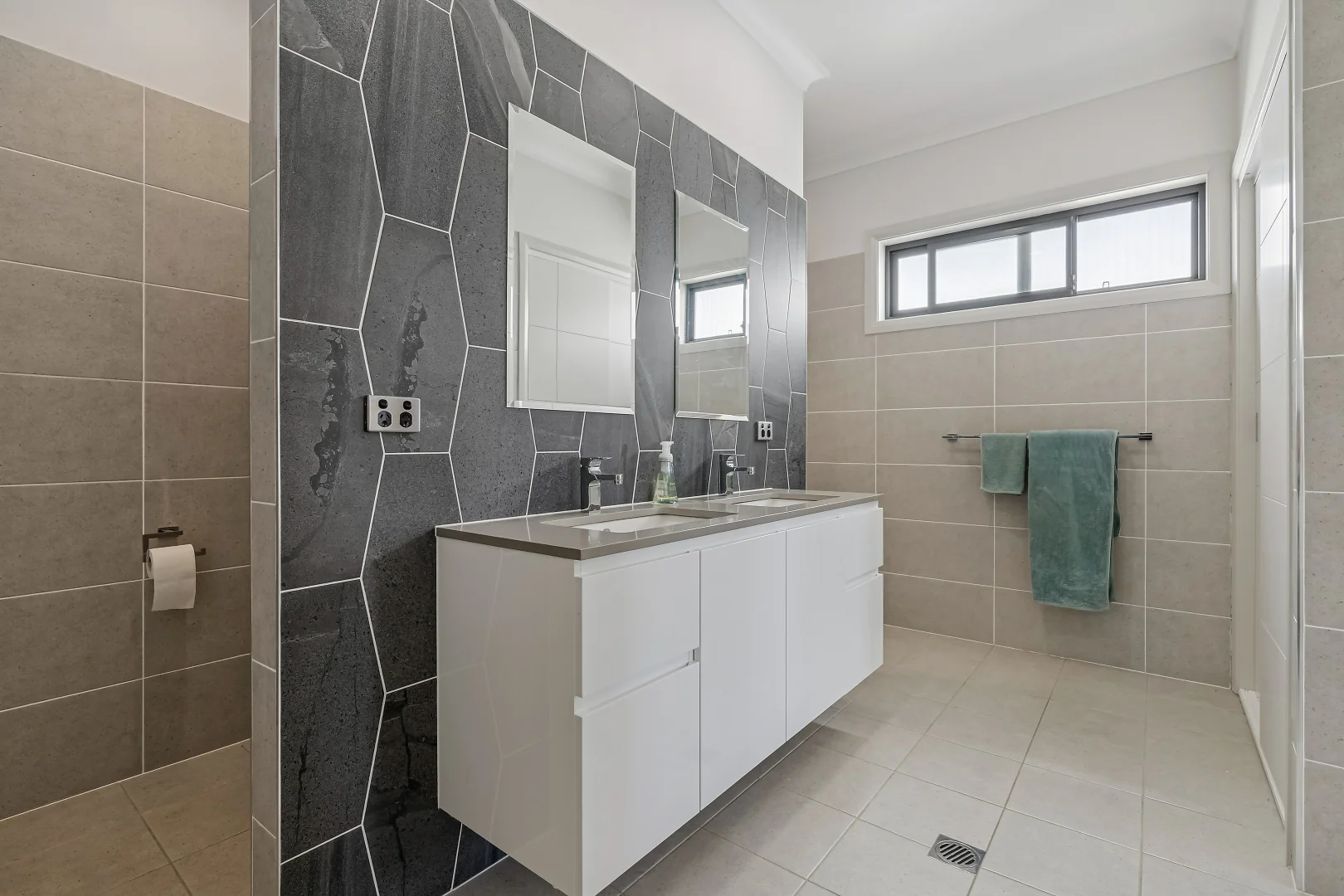 Additional image 12 of 58 Airport Street, Temora NSW 2666