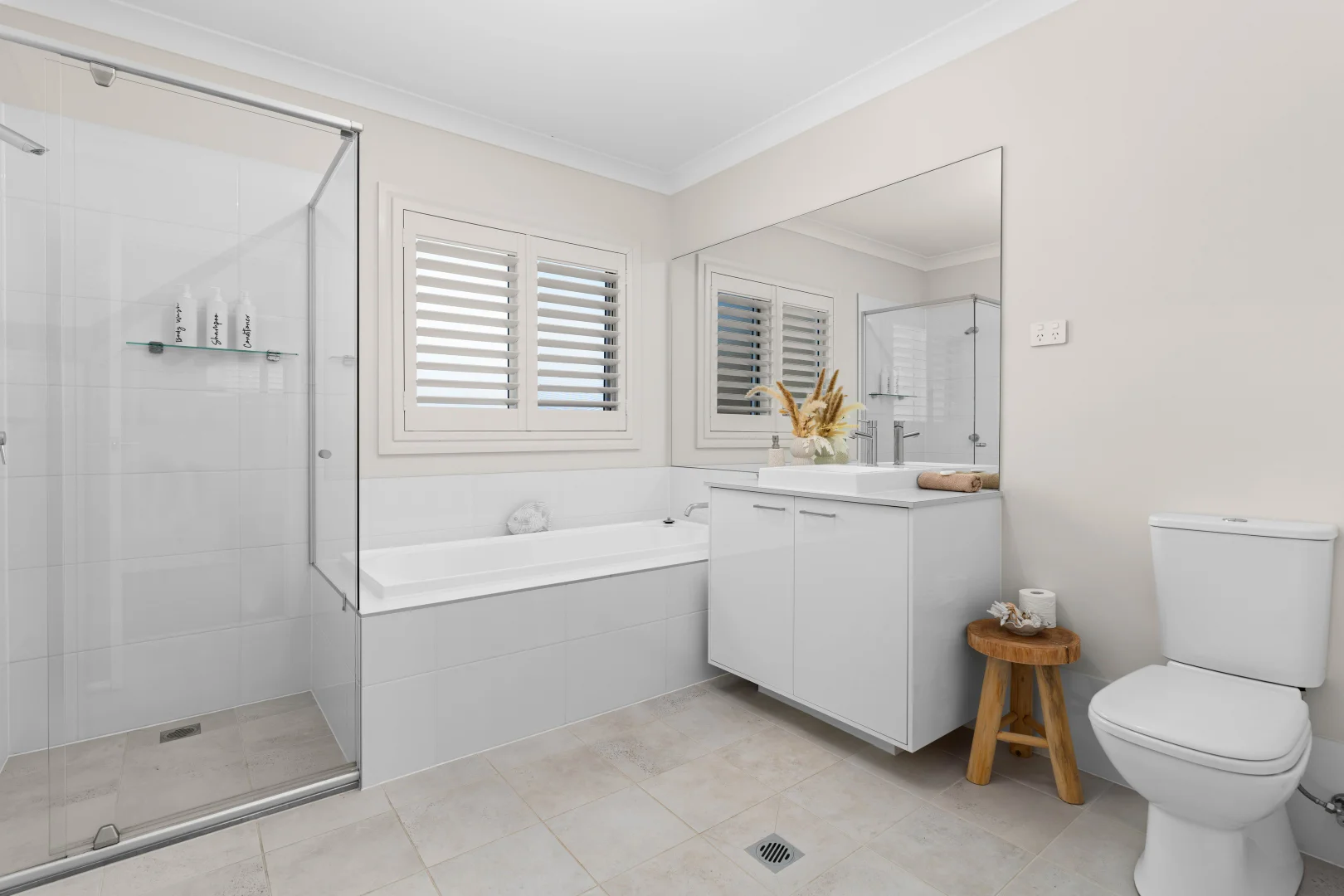 Additional image 7 of 4/23 Jacobs Drive, Sussex Inlet NSW 2540