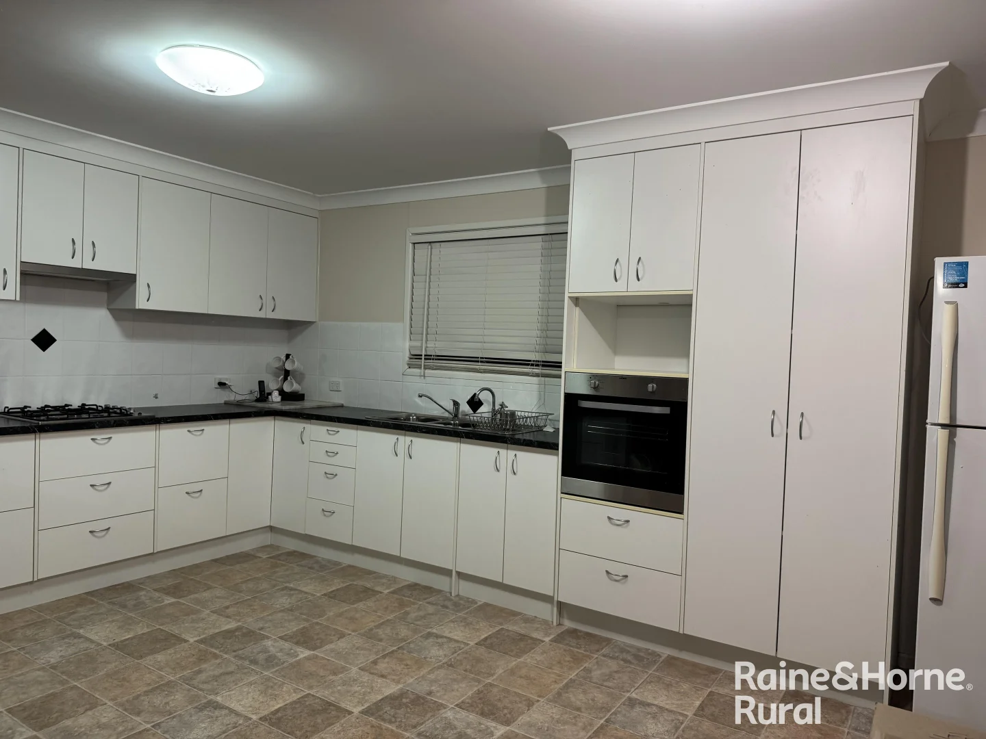 Additional image 13 of 260 Geoghegan Road, Roma QLD 4455