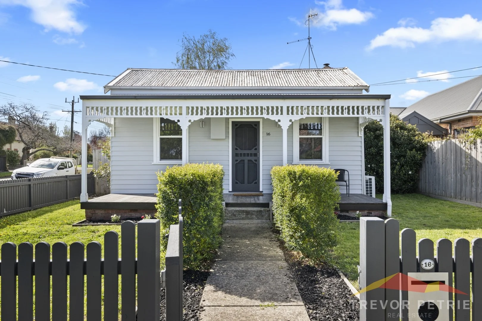 16 Nightingale Street, Newington VIC 3350