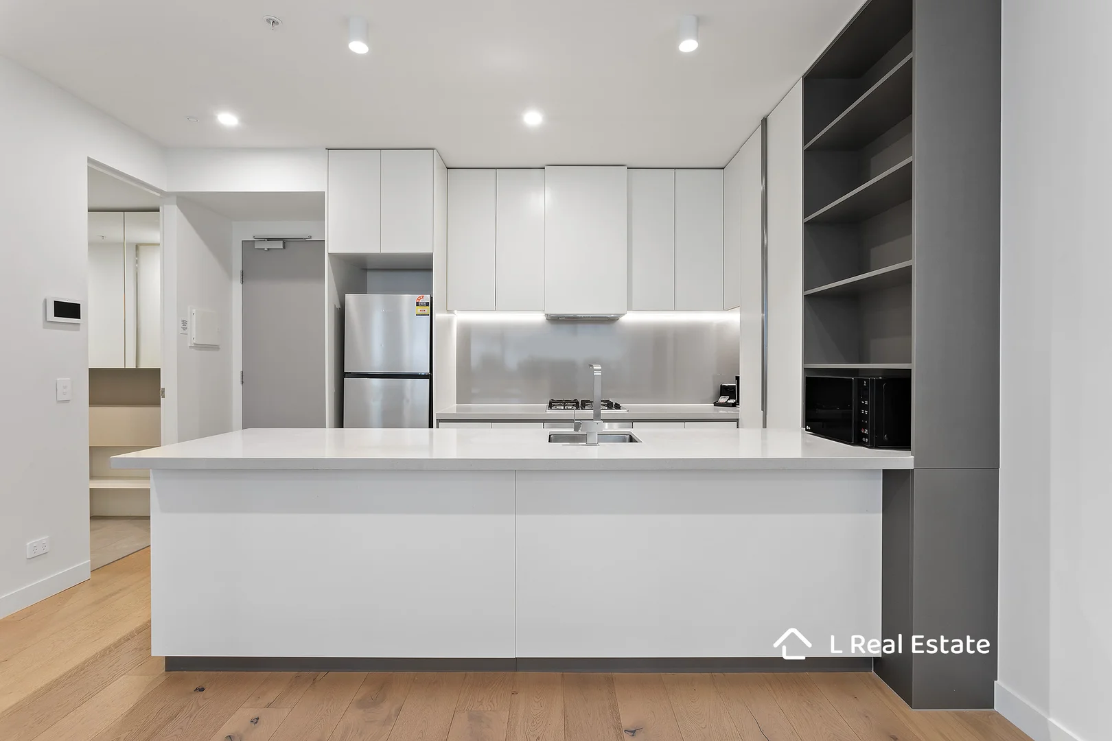 Additional image 2 of 402/299 King Street, Melbourne VIC 3000