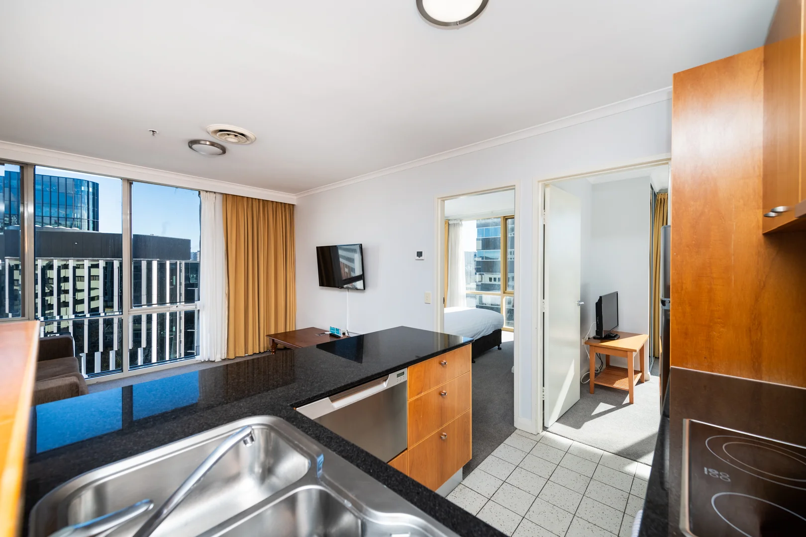 Additional image 4 of 805/2 Akuna Street, City ACT 2601