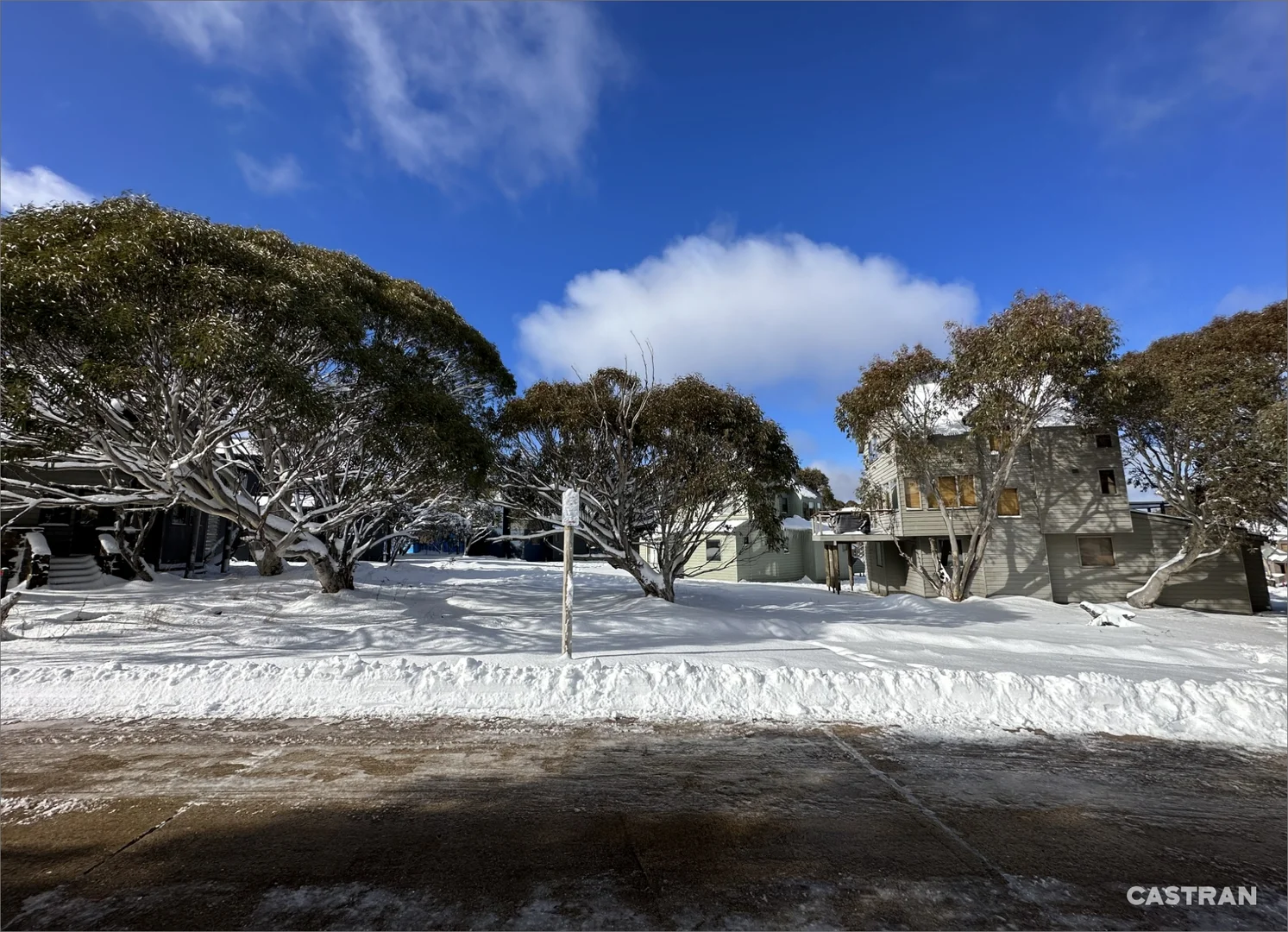 Additional image 4 of 4 Cuff N Collar Lane, Dinner Plain VIC 3898