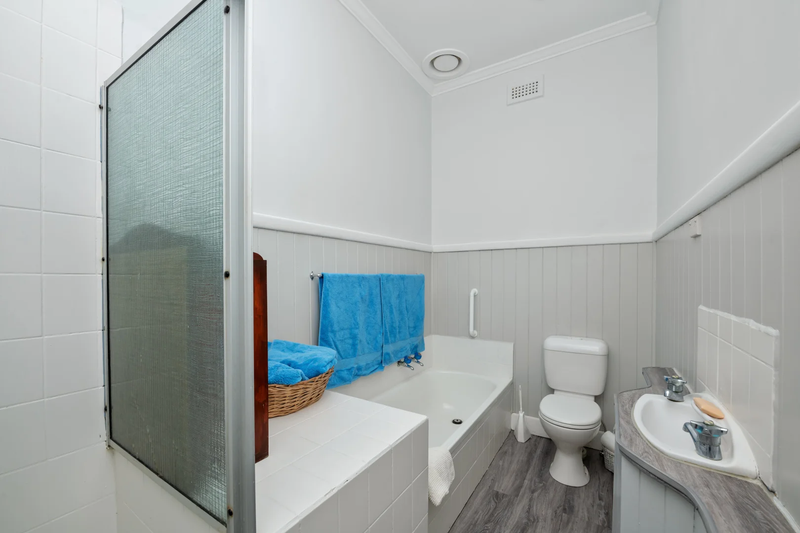 Additional image 10 of 72 Castlemaine Road, Maldon VIC 3463