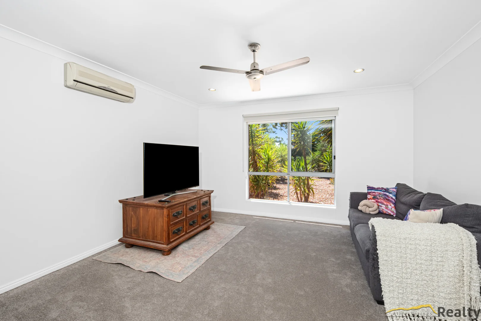 Additional image 5 of 7 The Links, Desert Springs NT 0870