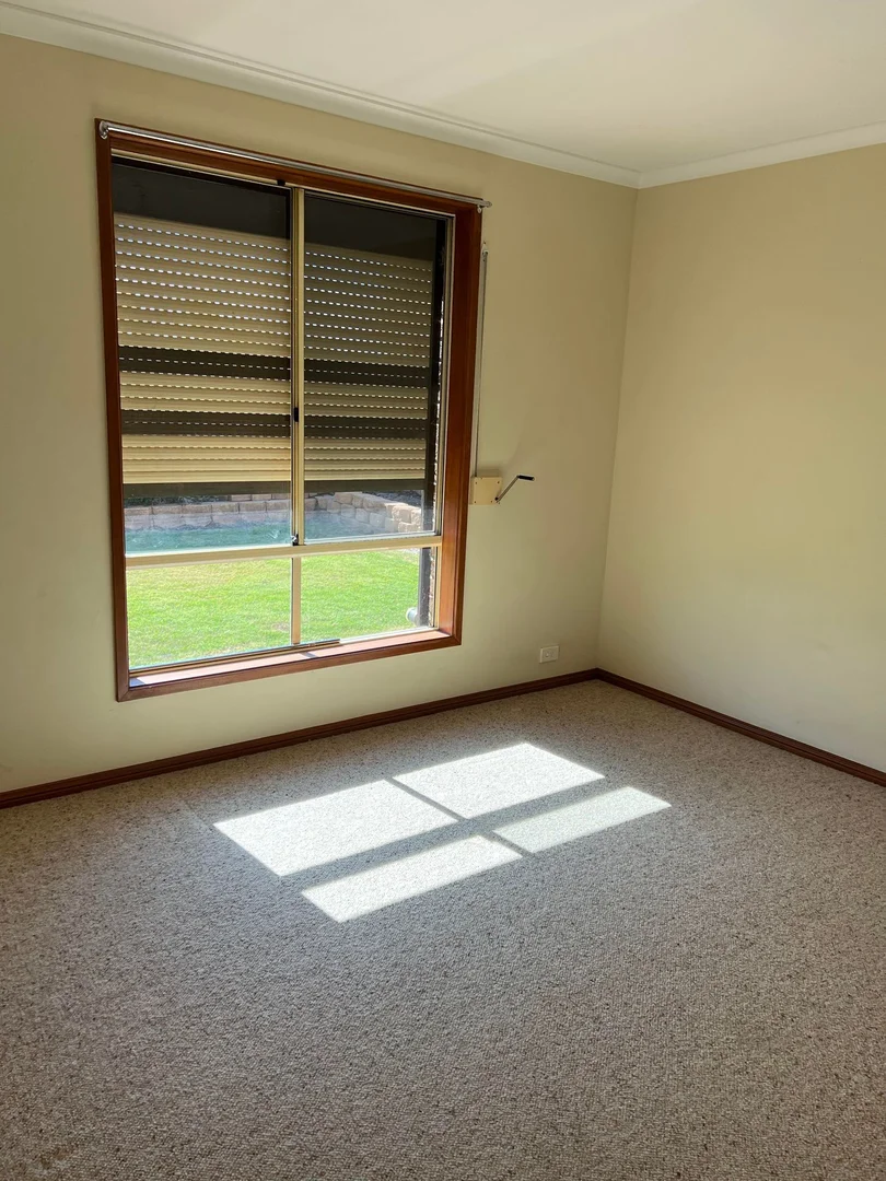 Additional image 23 of 15 Maireana Circuit, Roxby Downs SA 5725