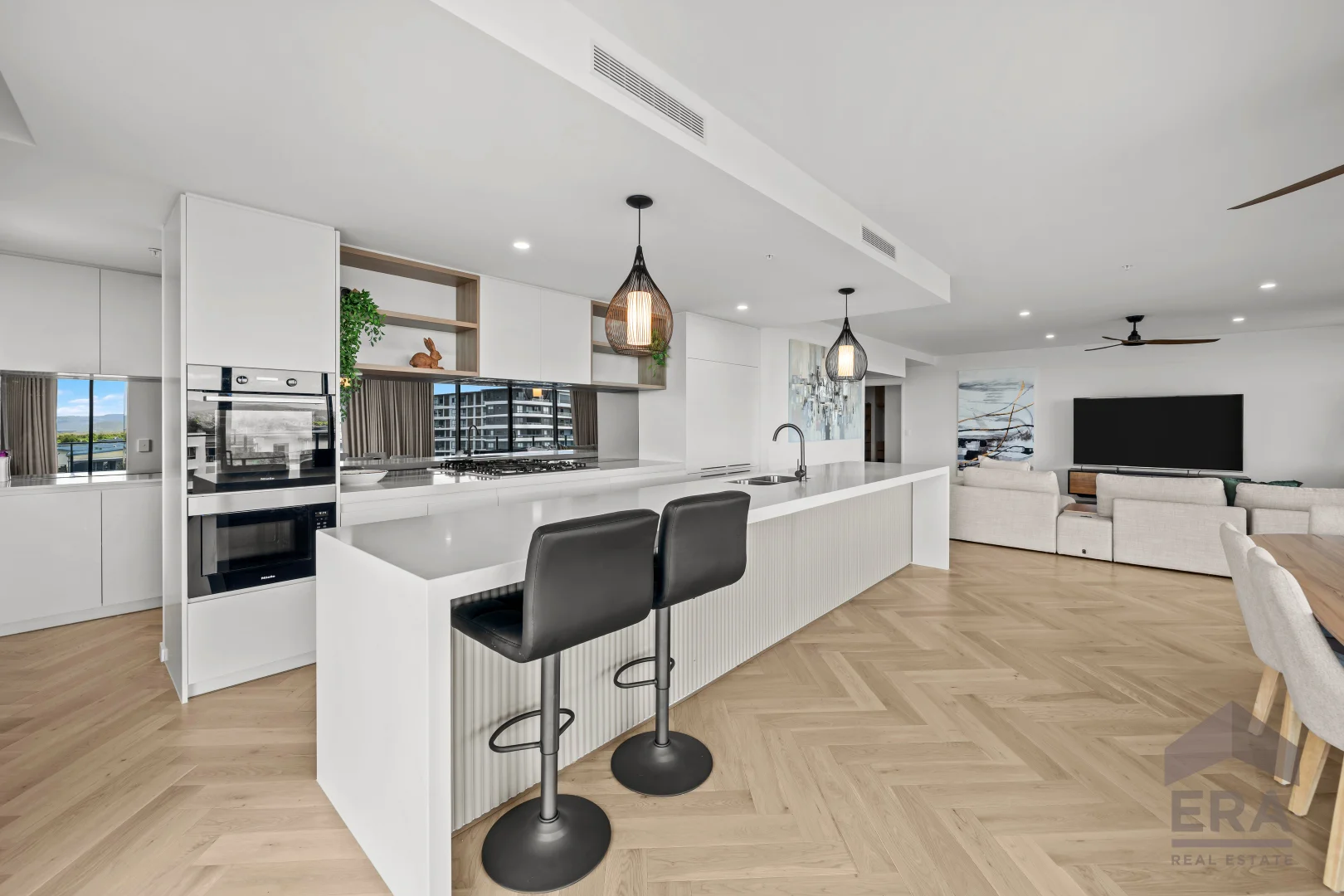 Additional image 19 of 1601/10 Sickle Avenue, Hope Island QLD 4212