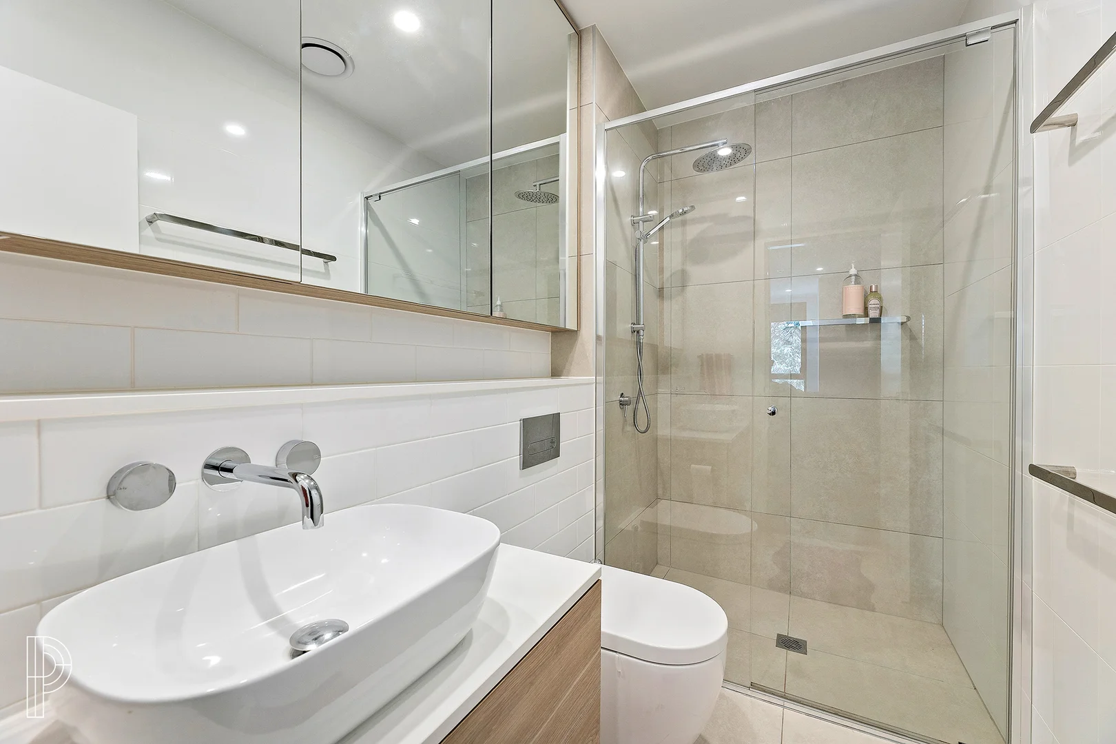 Additional image 4 of Level 1, 10/17 Captain Cook Crescent, Griffith ACT 2603